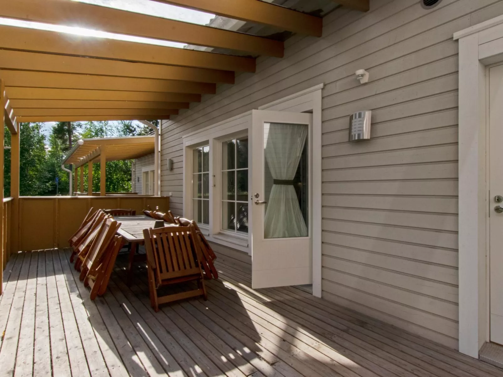 4 seasons hymy b-Dedans