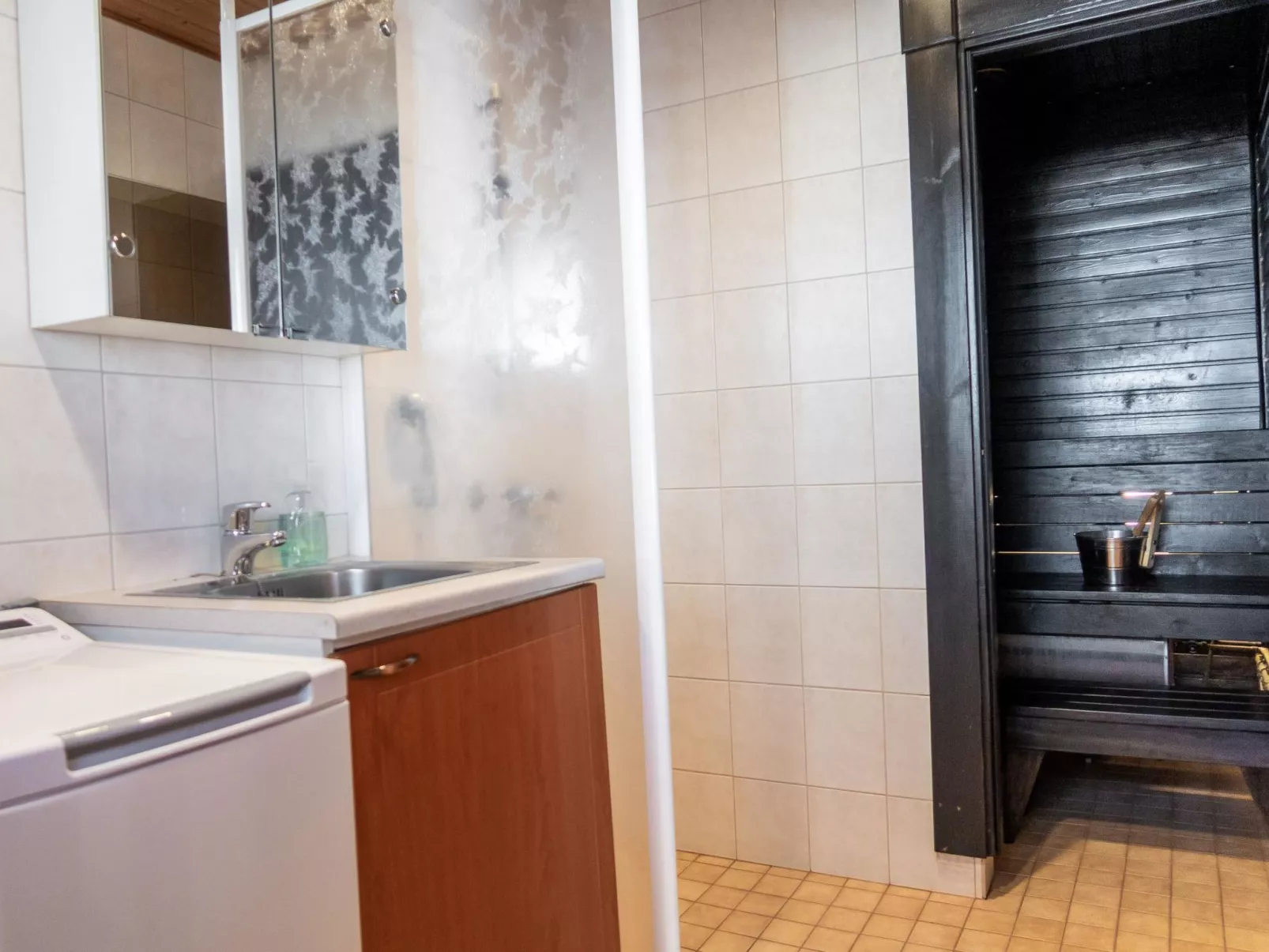 Klz 1. akvamariini-Dedans