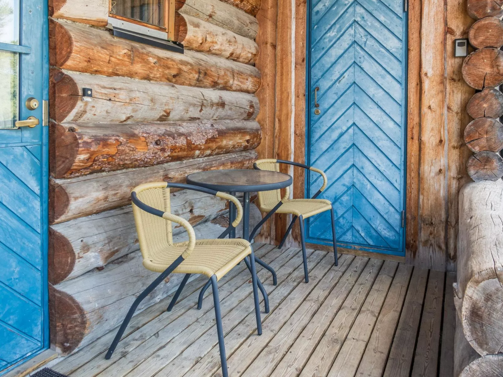 Vuokatinportti a 11-Dedans