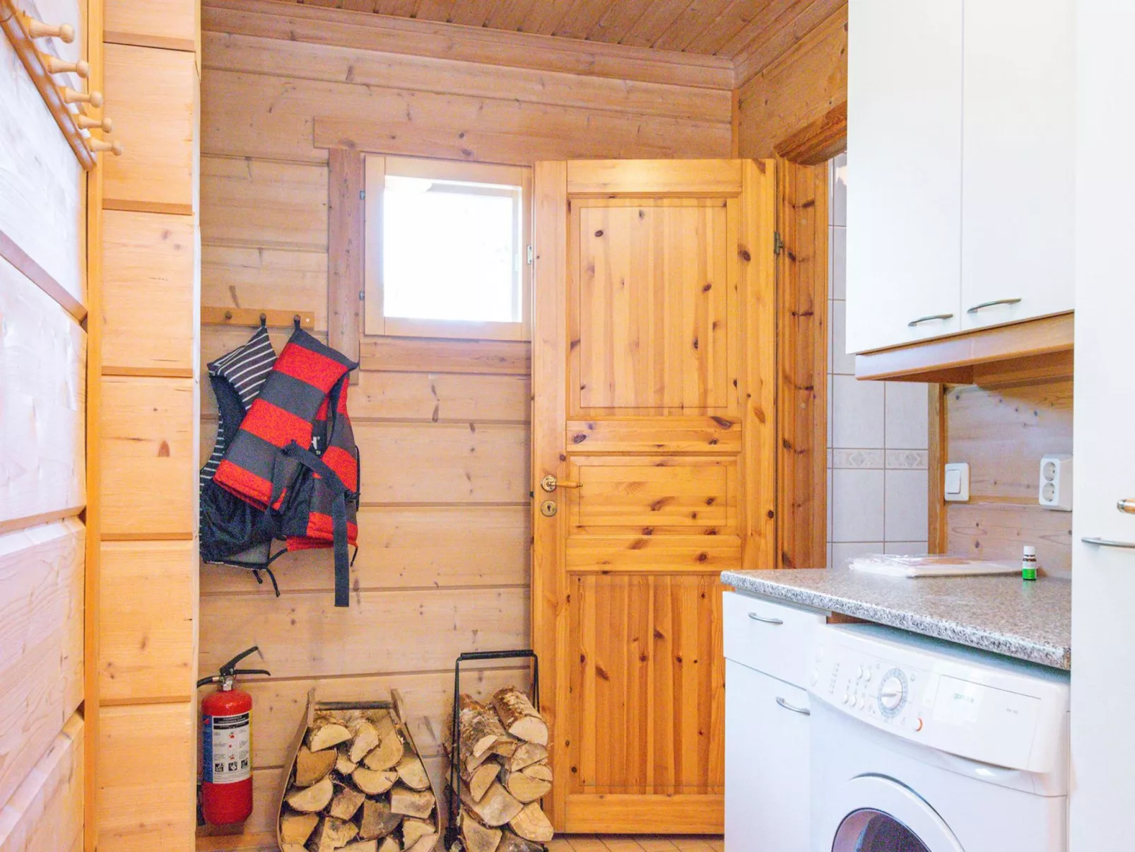 Hot pool cottage ainu-Dedans