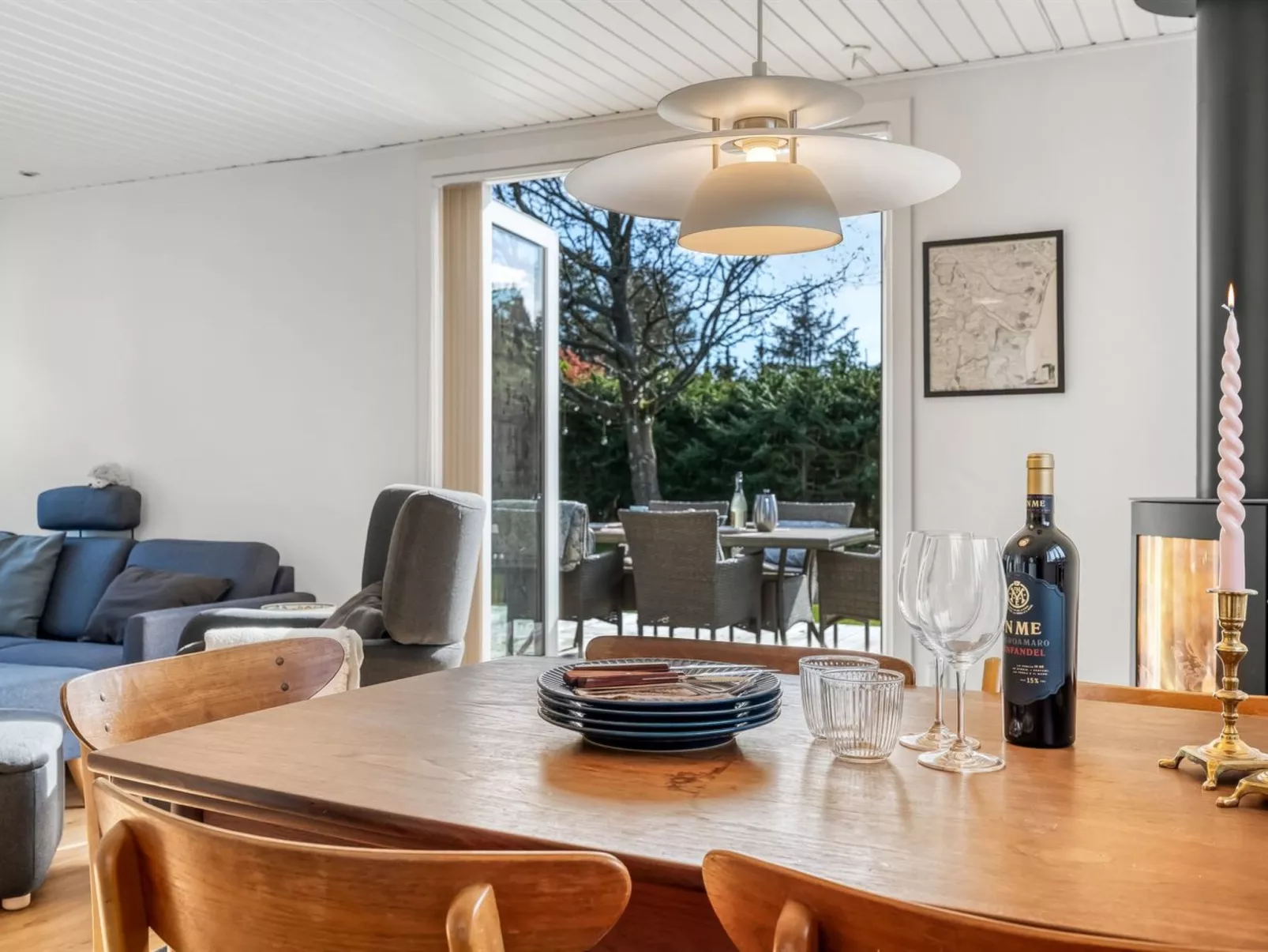 "Toralf" -  from the sea-Drinnen