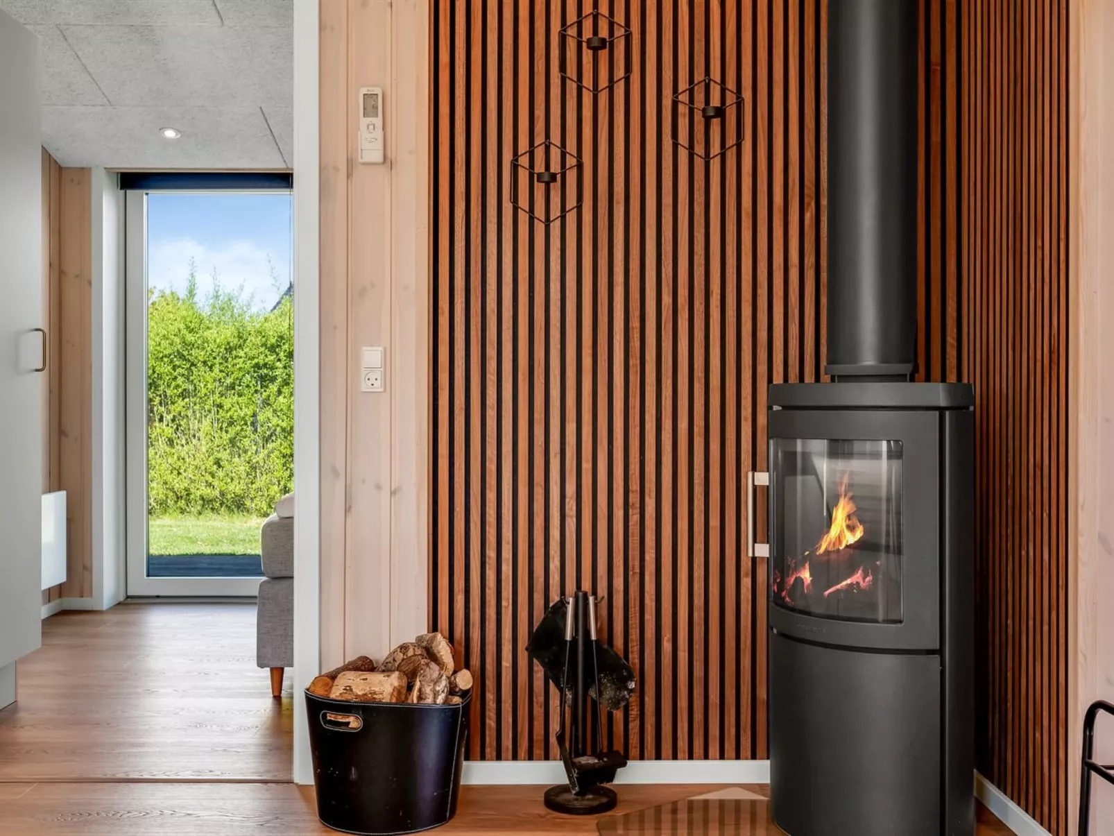 "Helmtrud" - 700m from the sea-Inside