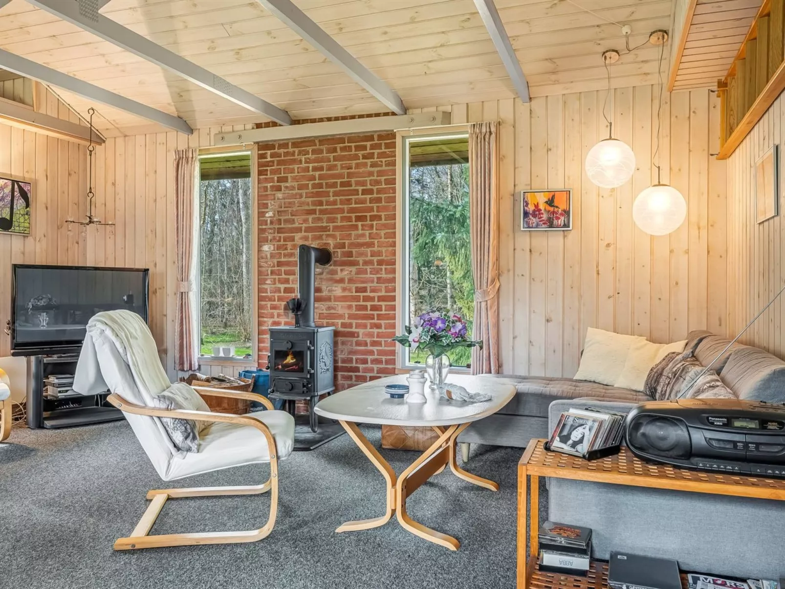 "Franzisca" - 200m to the fjord-Drinnen