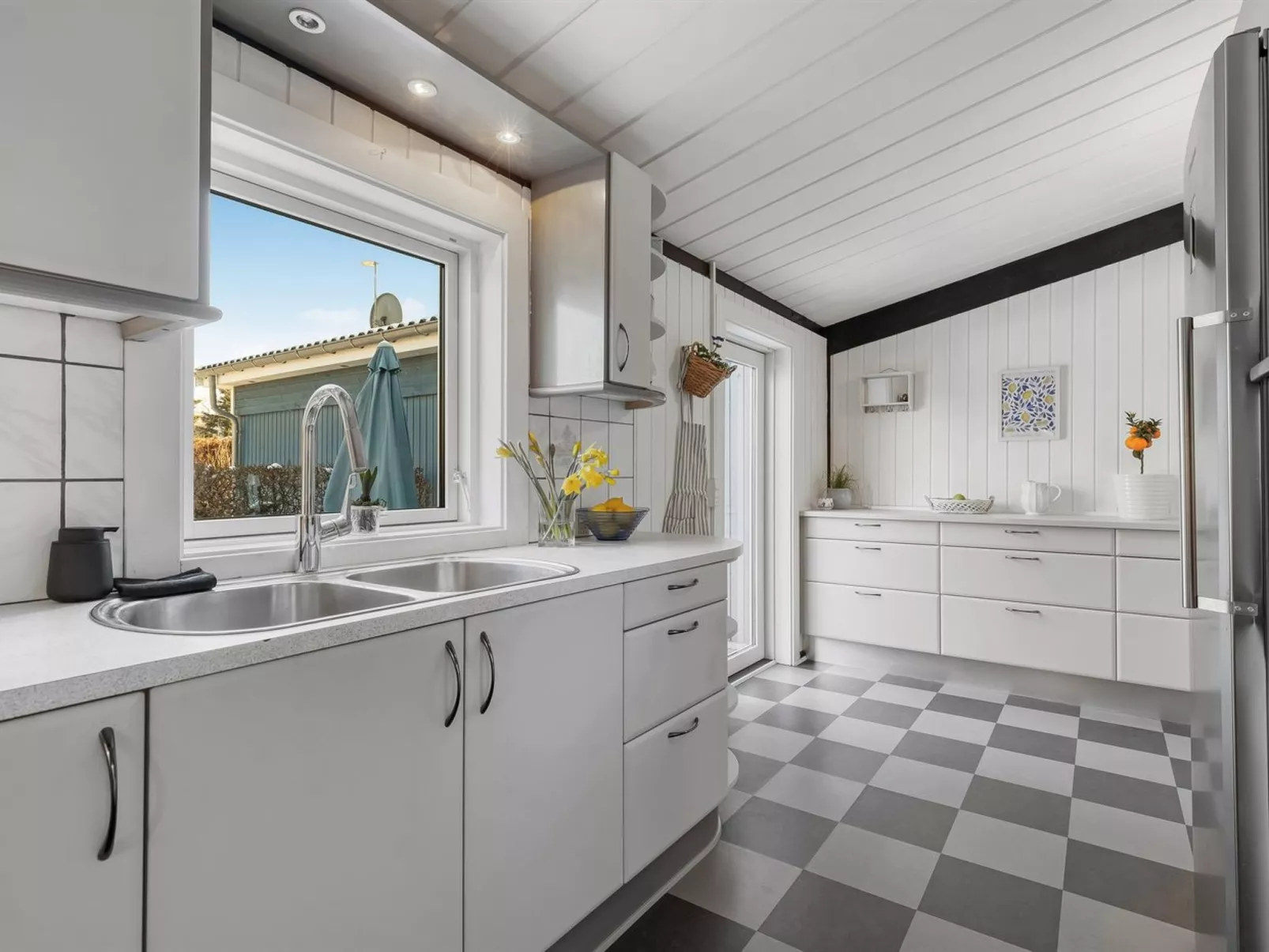 "Etly" - 900m from the sea-Dedans