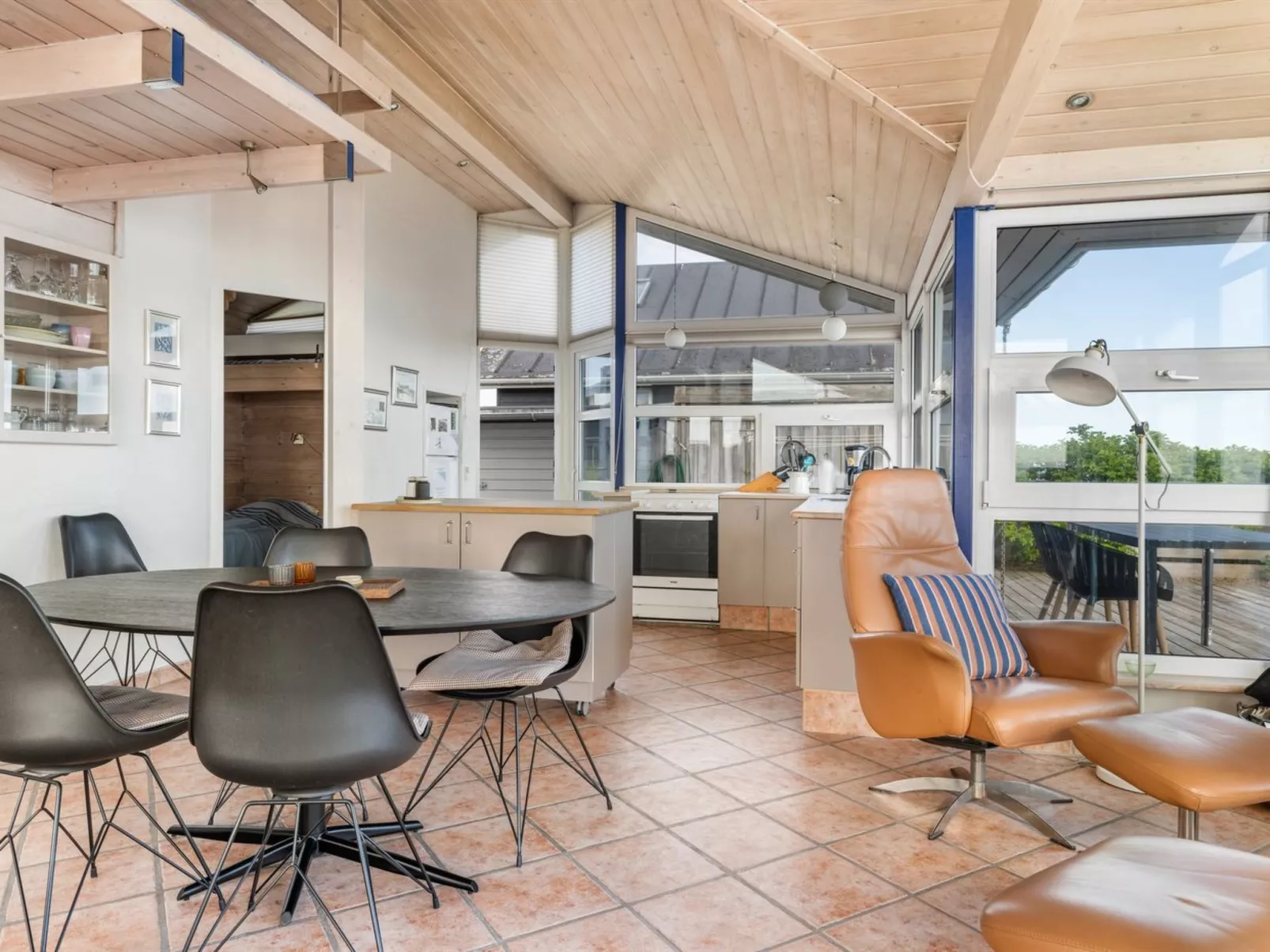 "Amila" - 10m from the sea-Dedans