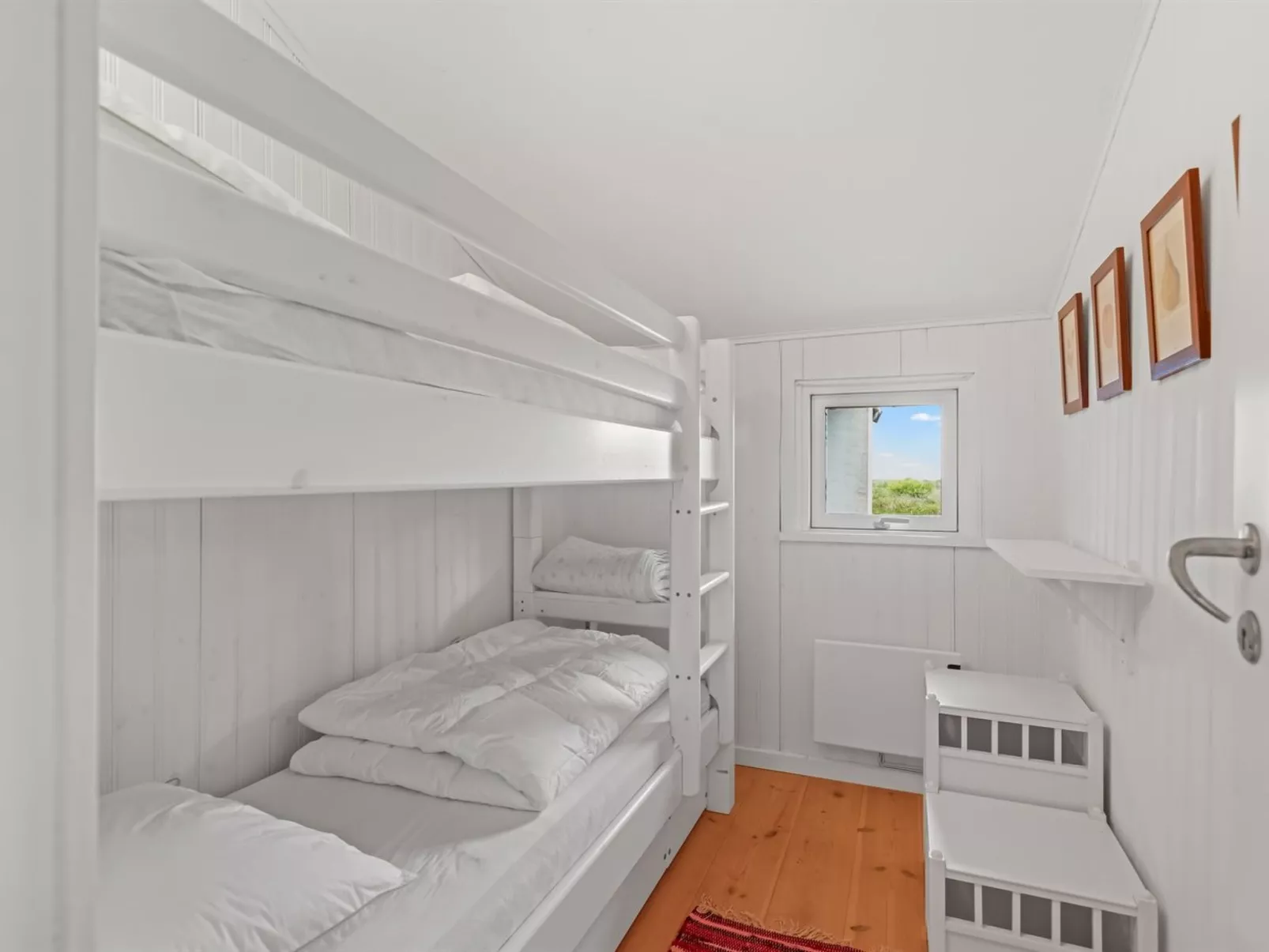 "Githe" -  from the sea-Inside