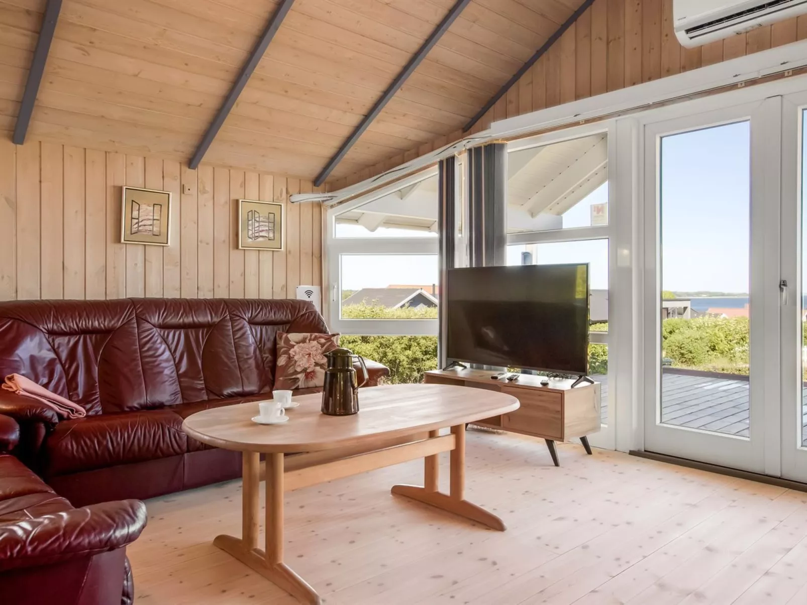 "Hoghni" - 300m from the sea-Dedans