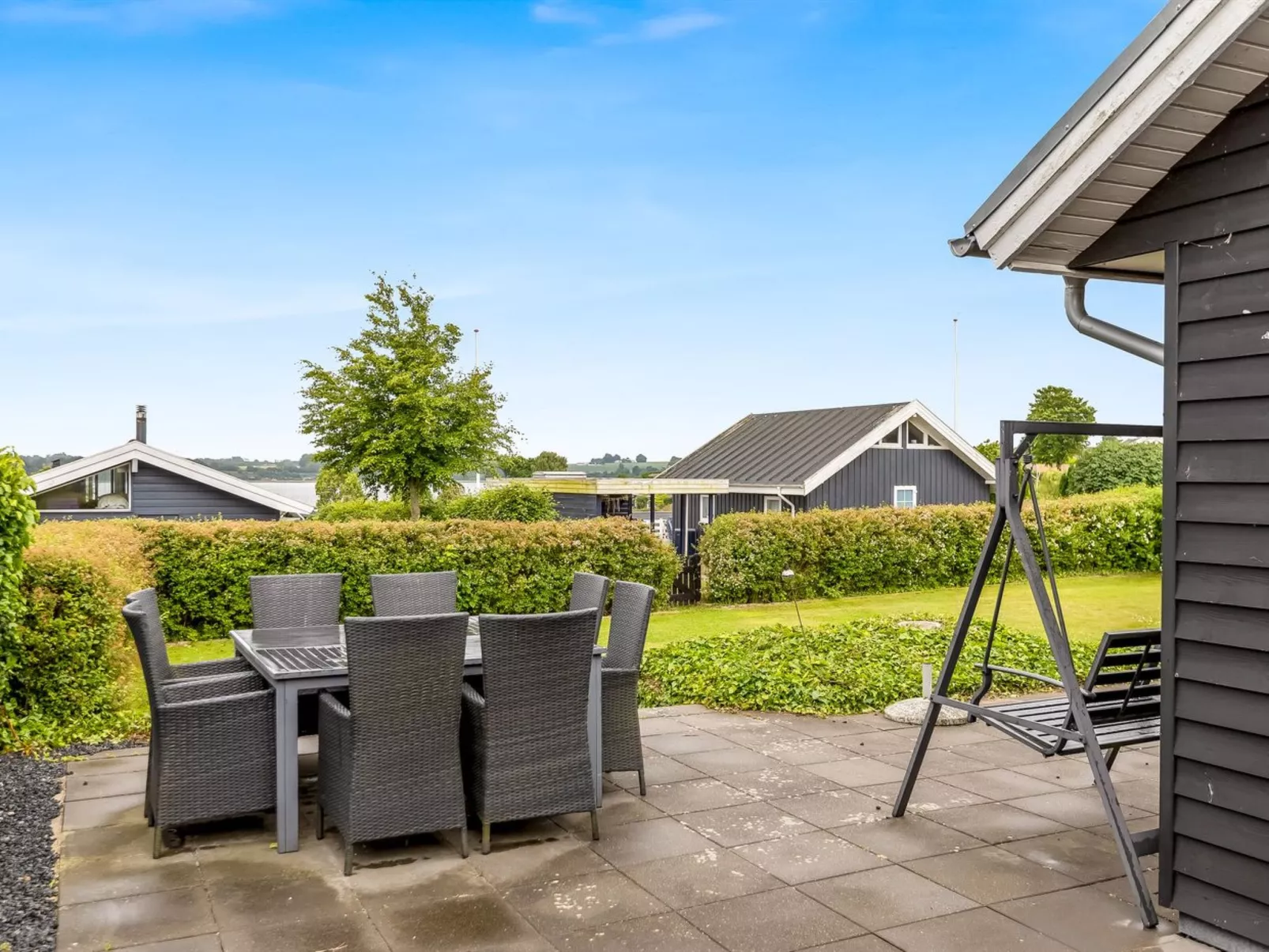 "Adser" - 300m from the sea-Draußen