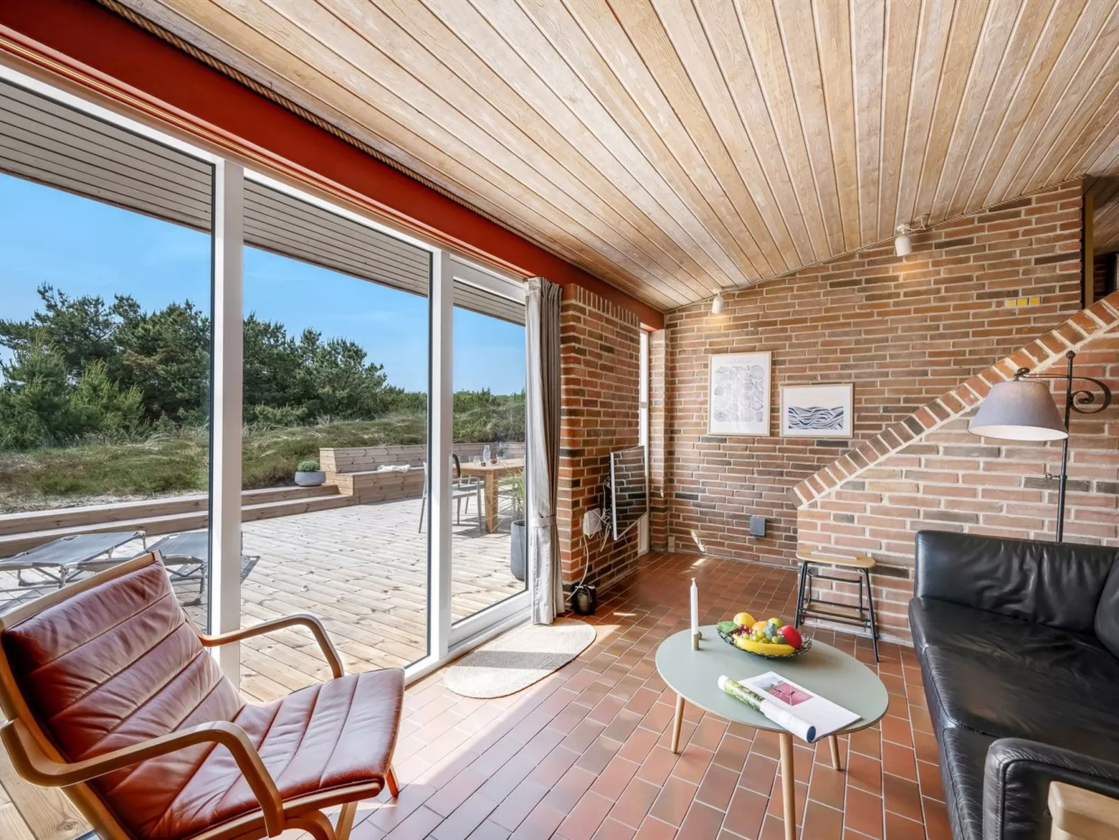 "Imelda" - 700m from the sea-Dedans