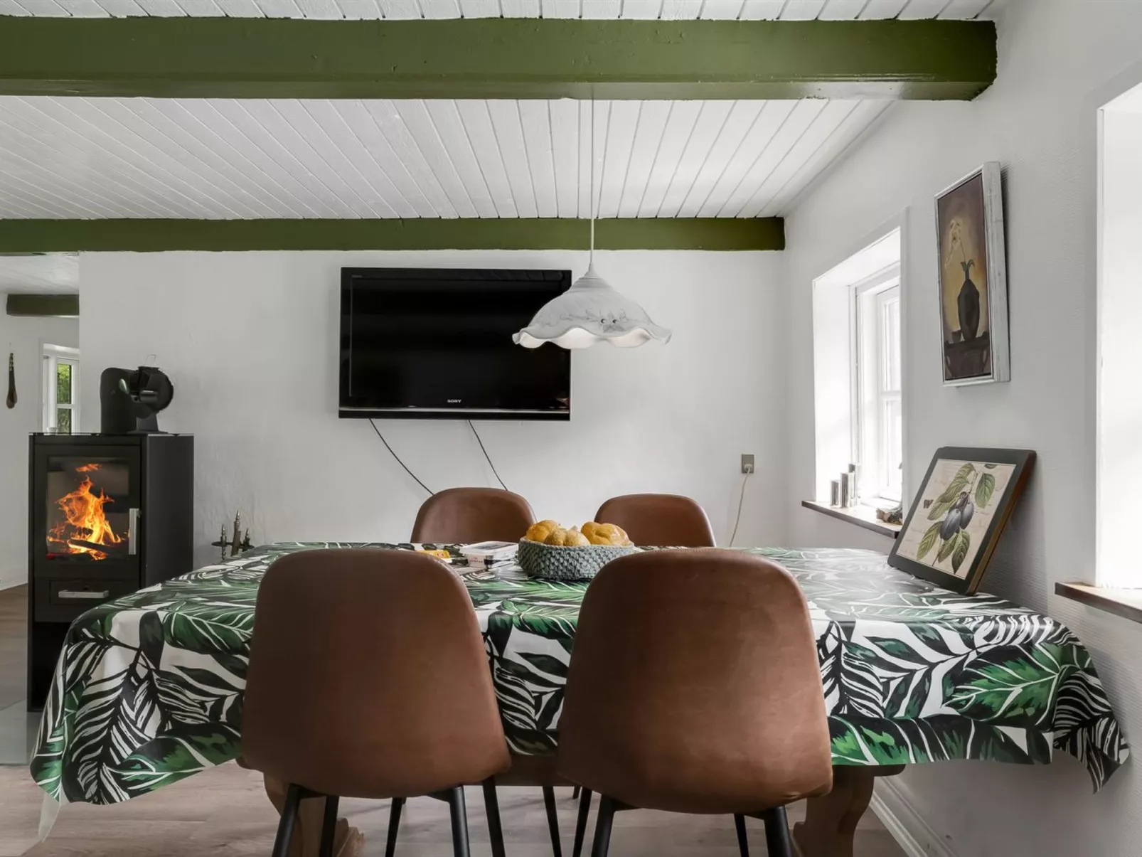 "Aatos" - 2km from the sea-Inside