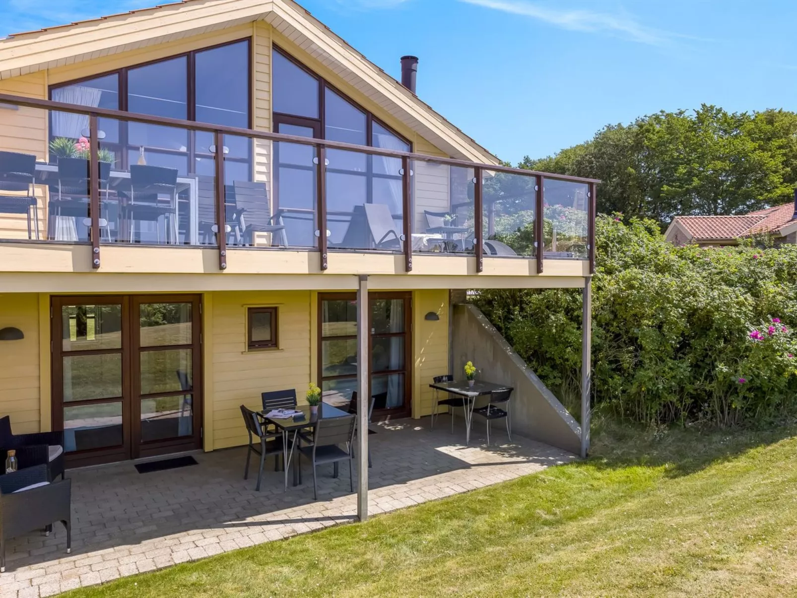 "Era" - 100m from the sea-Outside