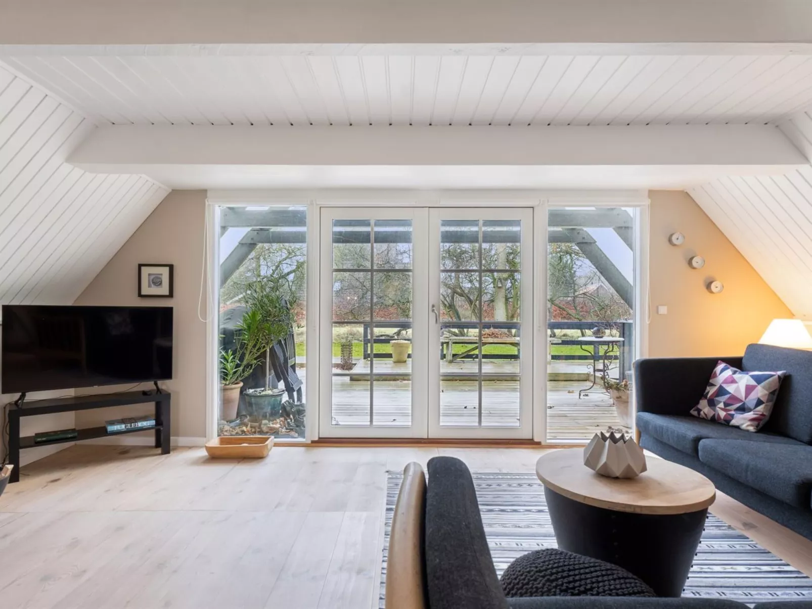 "Svenne" - 1.4km from the sea-Drinnen