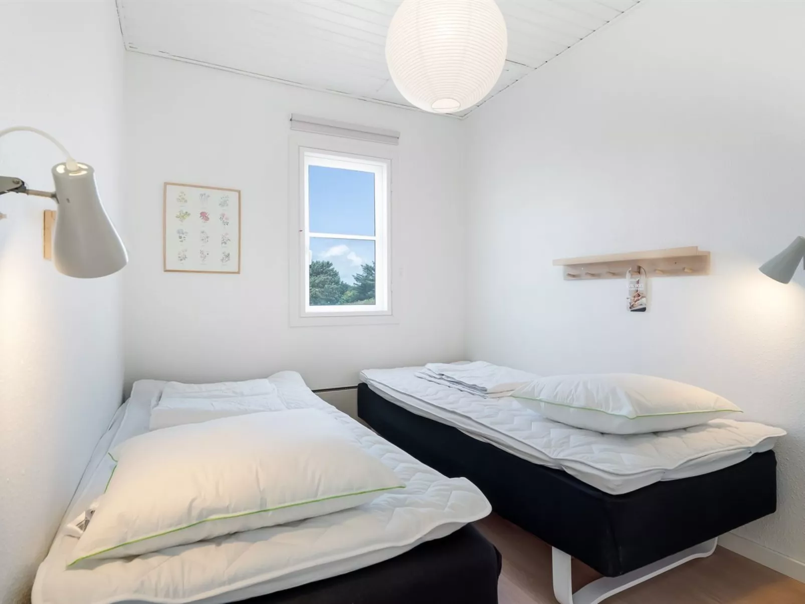 "Barrit" - 50m to the fjord-Dedans