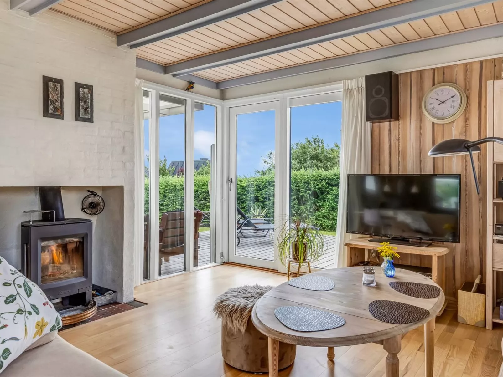 "Nielsine" - 250m from the sea-Dedans