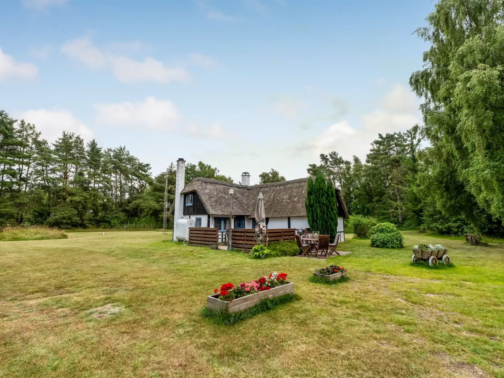 "Hoat" - 1.7km from the sea-Outside