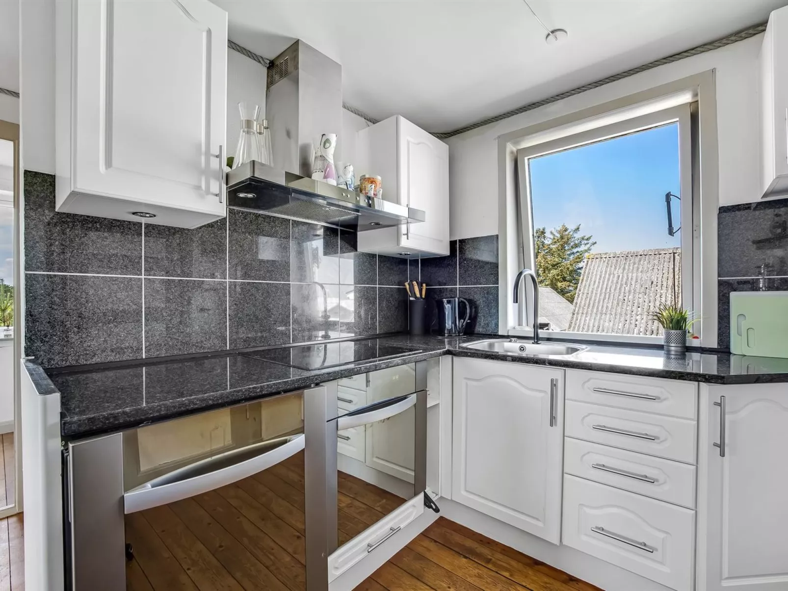 "Paale" - 208m from the sea-Inside