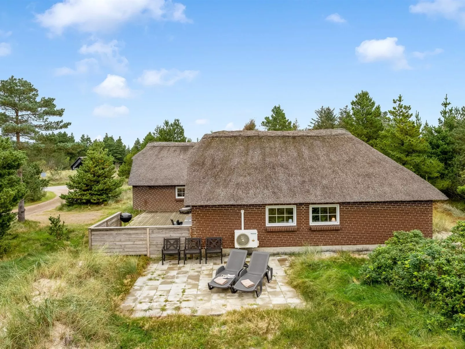 "Alisa" - 2km from the sea-Draußen