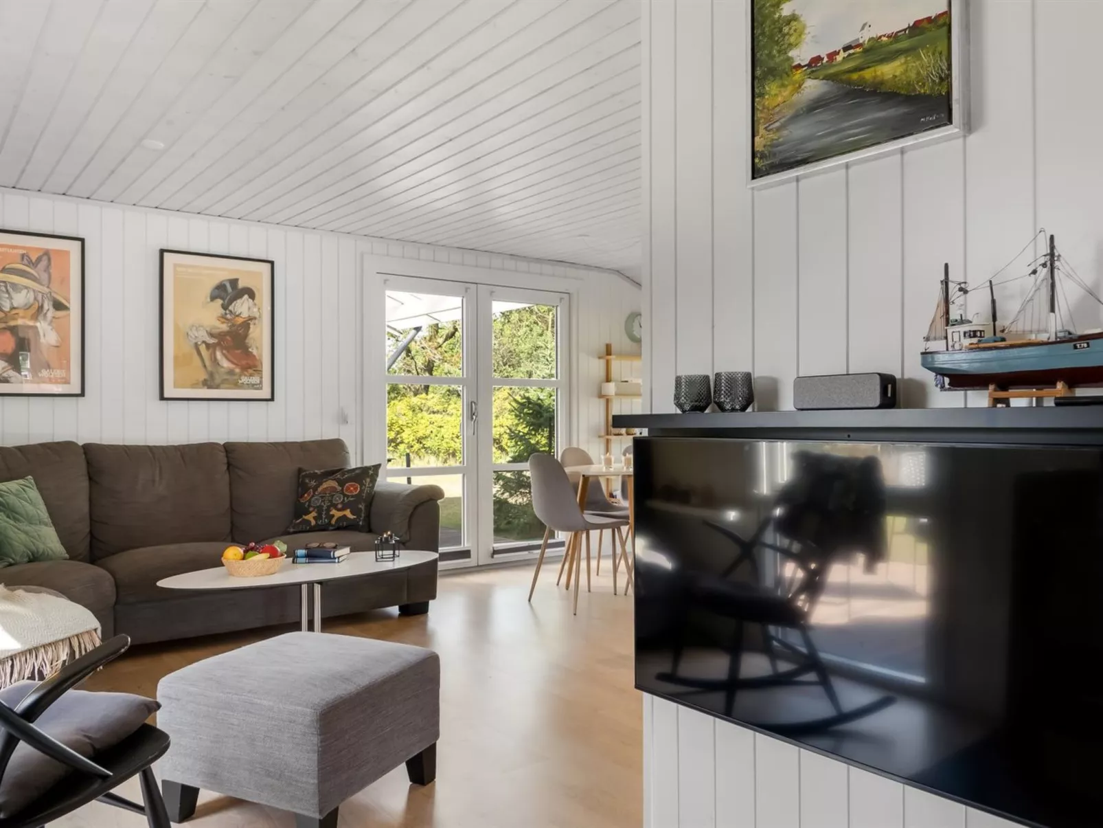 "Legolas" - 880m from the sea-Drinnen