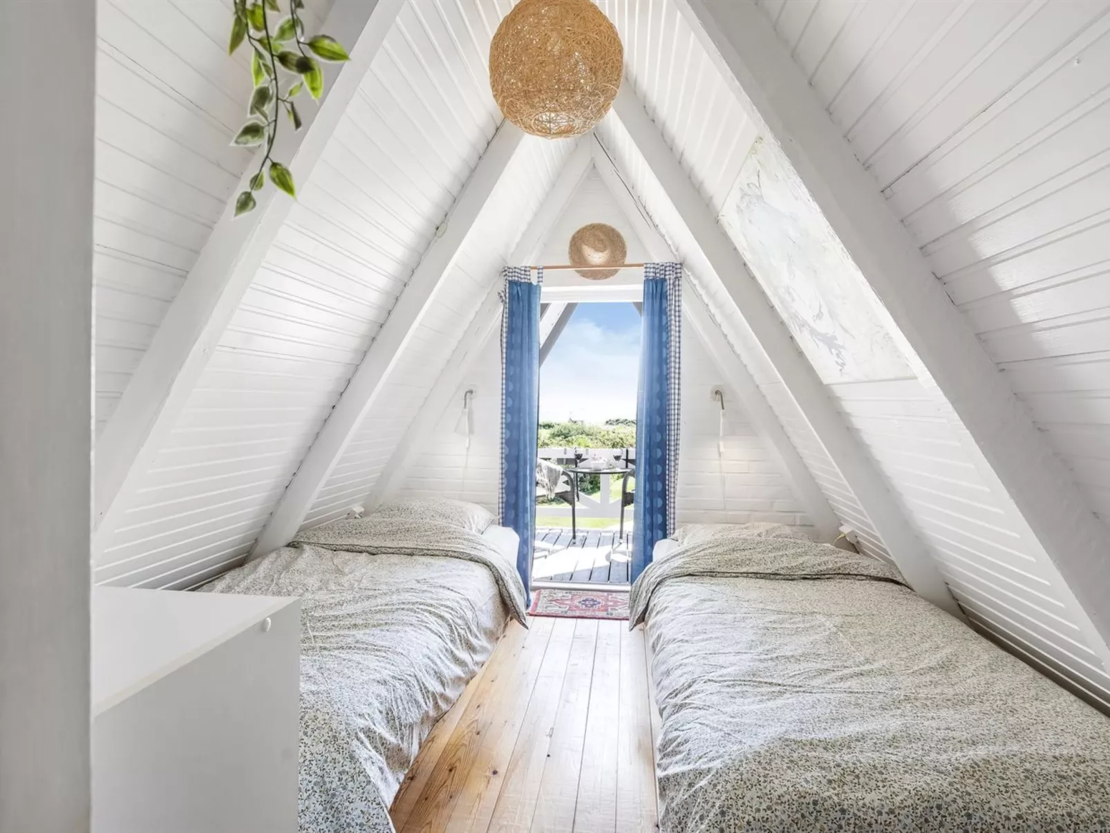 "Murtuz" - 50m from the sea-Drinnen