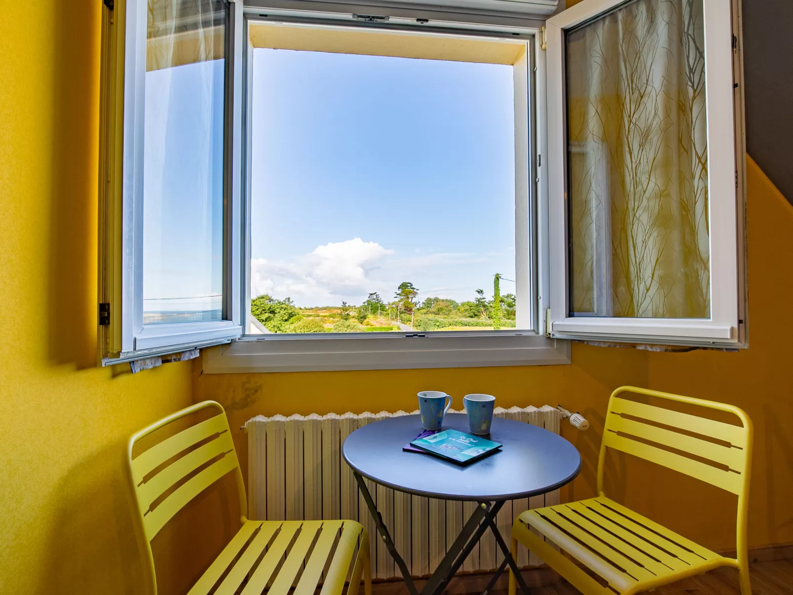 Entre Terre et Mer-Drinnen