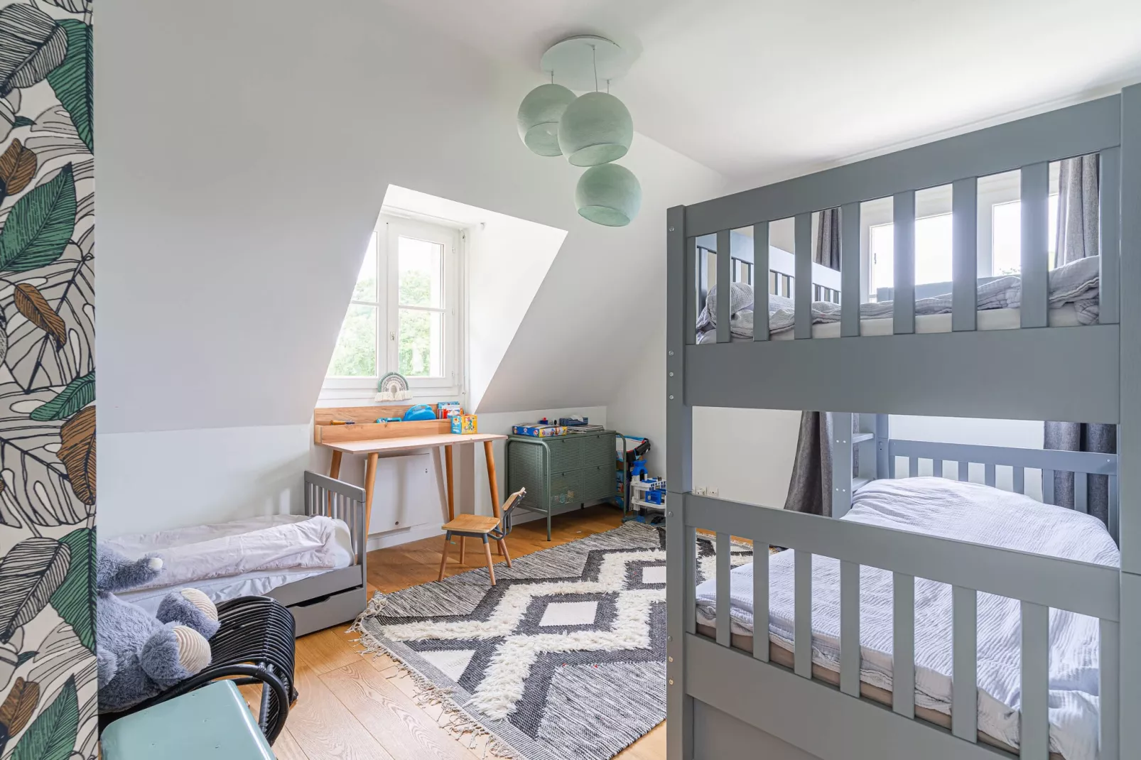 DEAUVILLE DJEBALI-Nicht zugeordnet