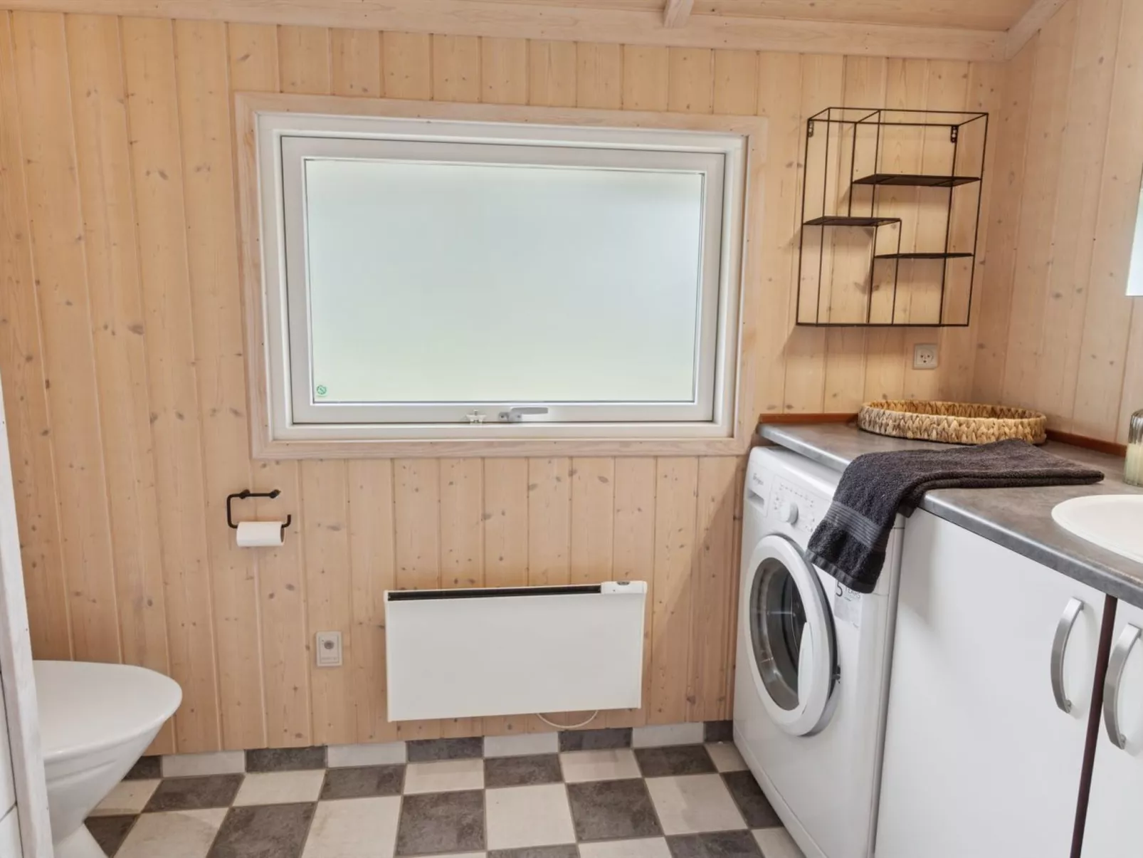 "Emelita" - 175m from the sea-Inside