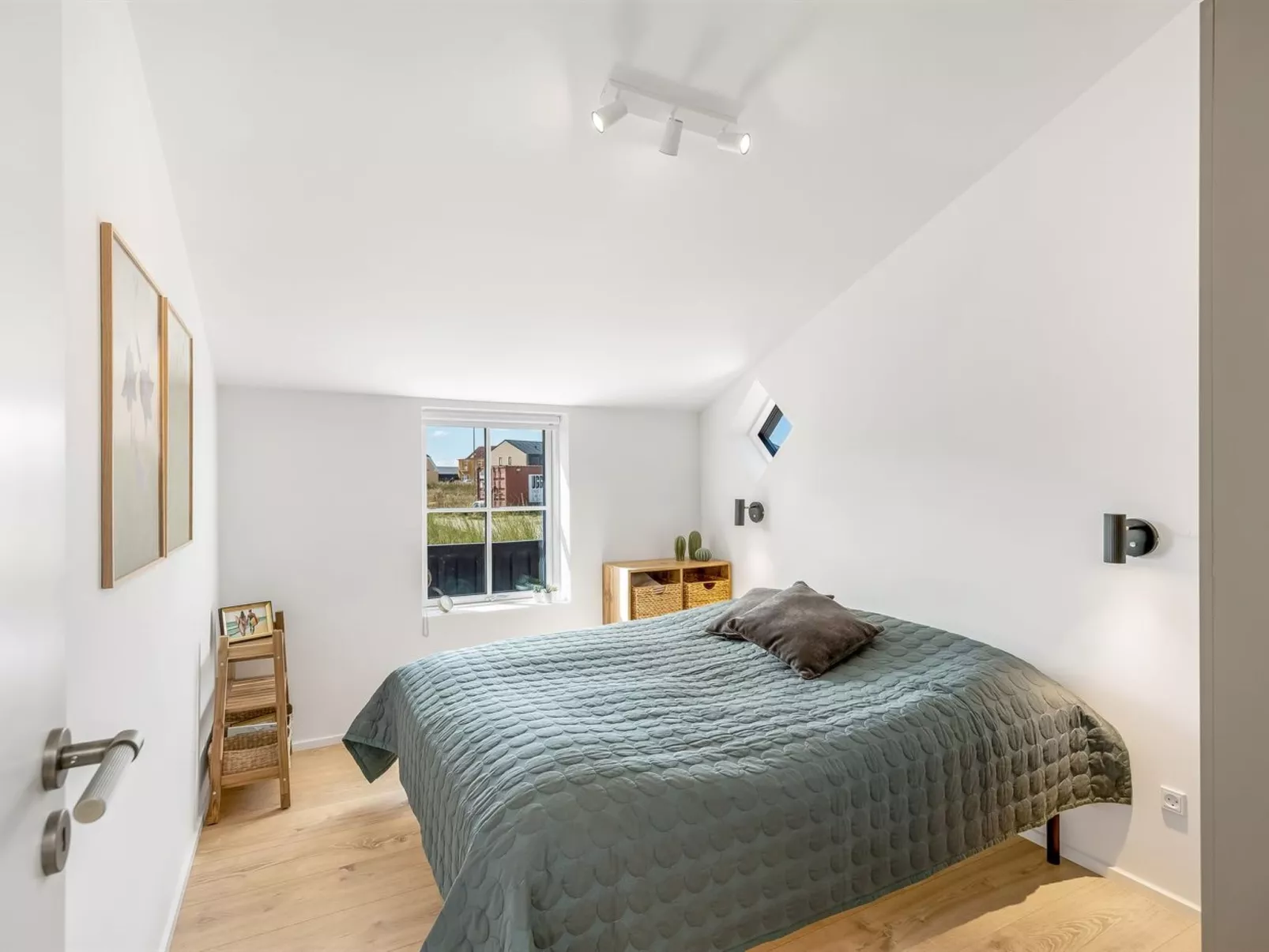 "Tjure" - 500m from the sea-Drinnen