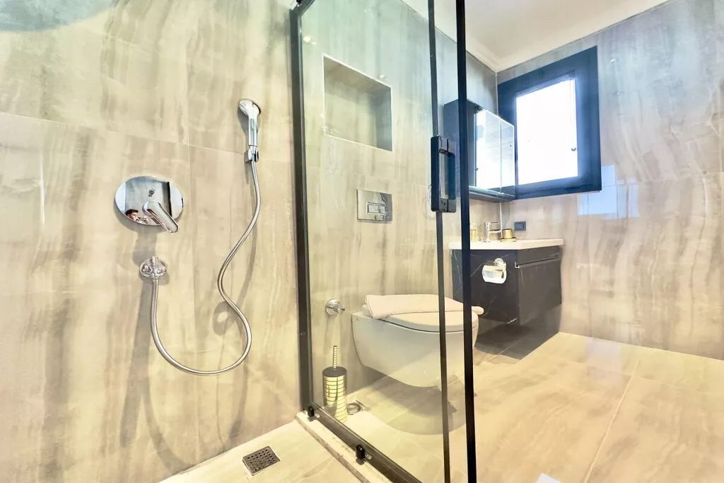 624566-Nicht zugeordnet