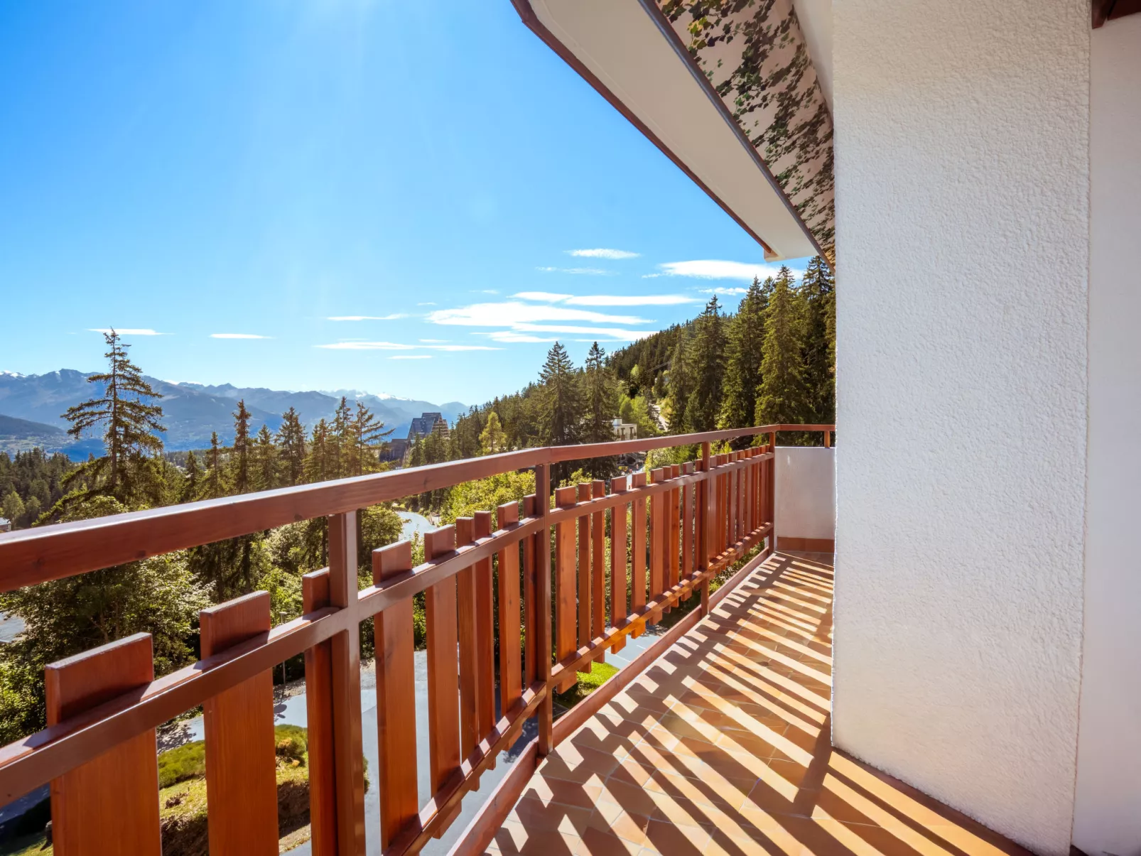 La Forêt ouest C120-Dehors