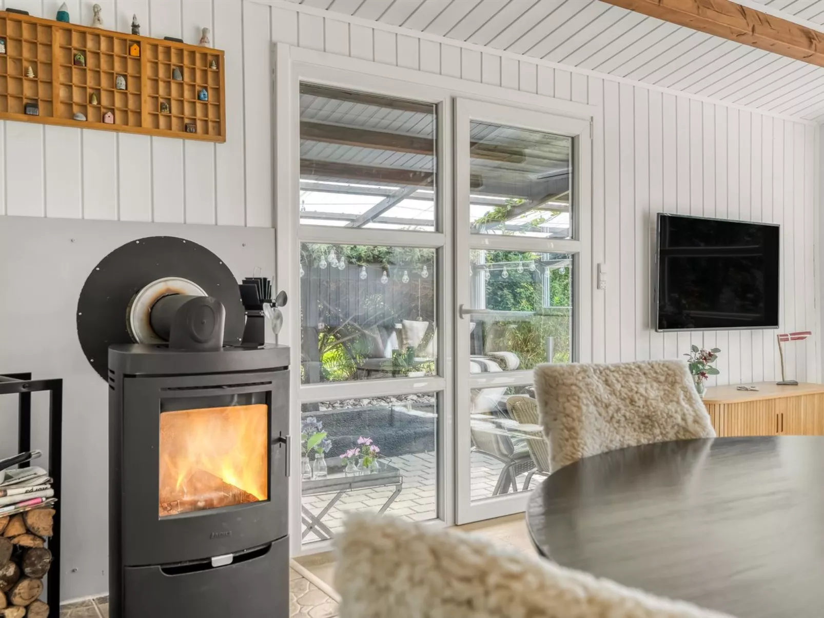 "Berner" - 500m to the fjord-Inside