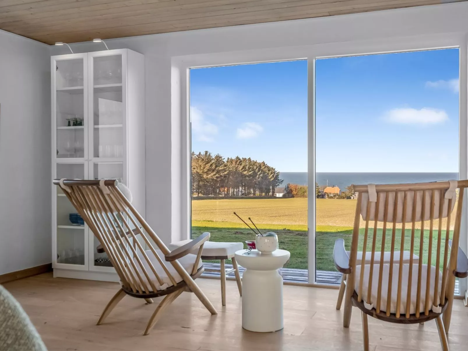 "Elida" - 400m from the sea-Inside