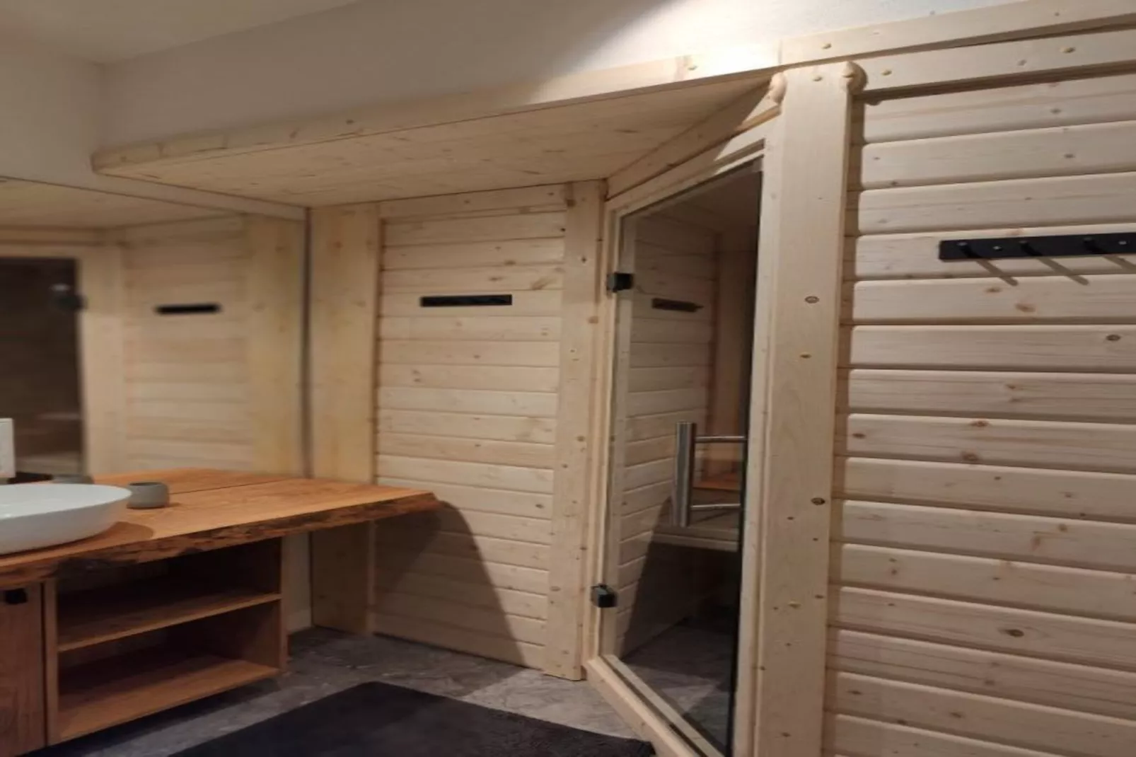 522 Galerie Sauna-Non tagué