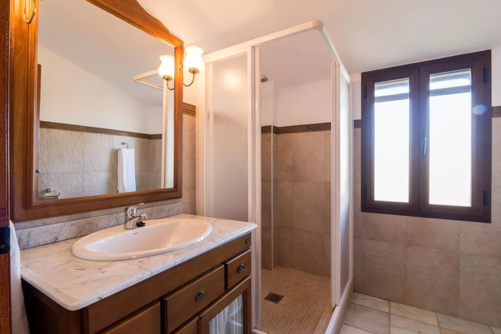 Bungalow Alcón 17 - Badezimmer