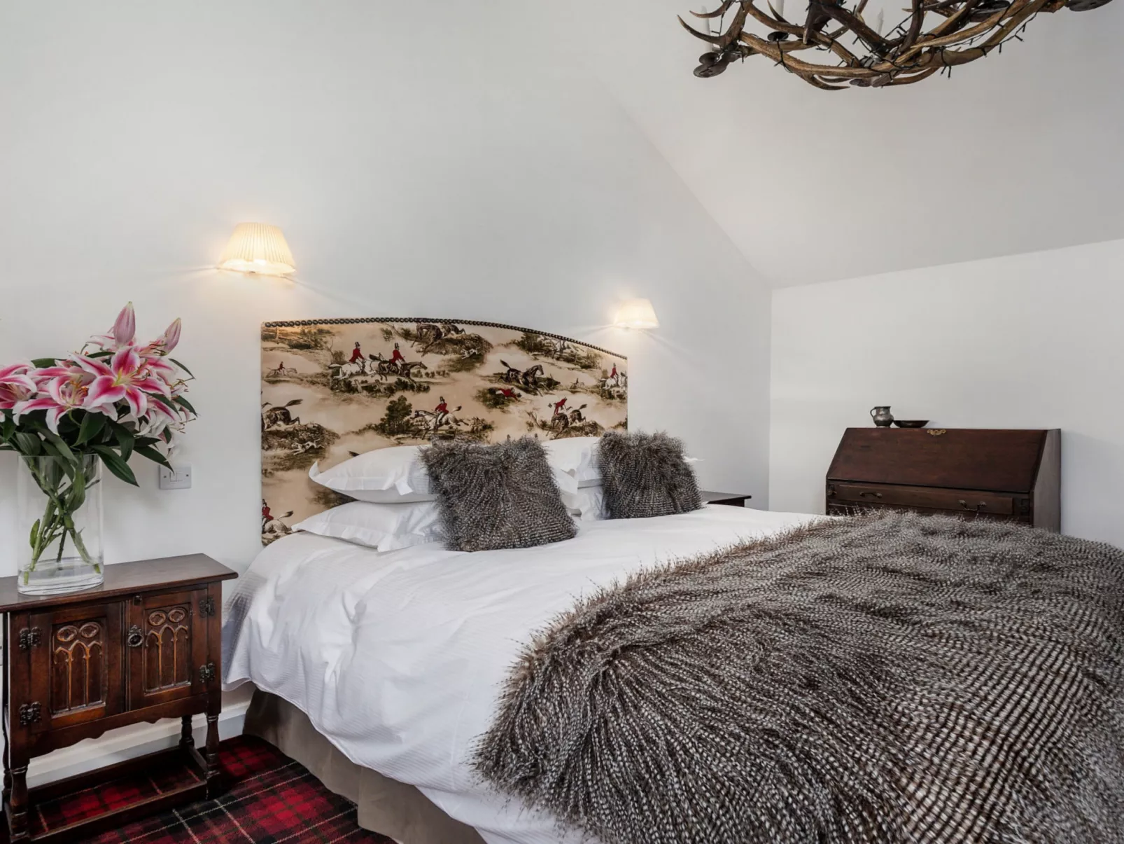 Middle Warble Stables-Dedans