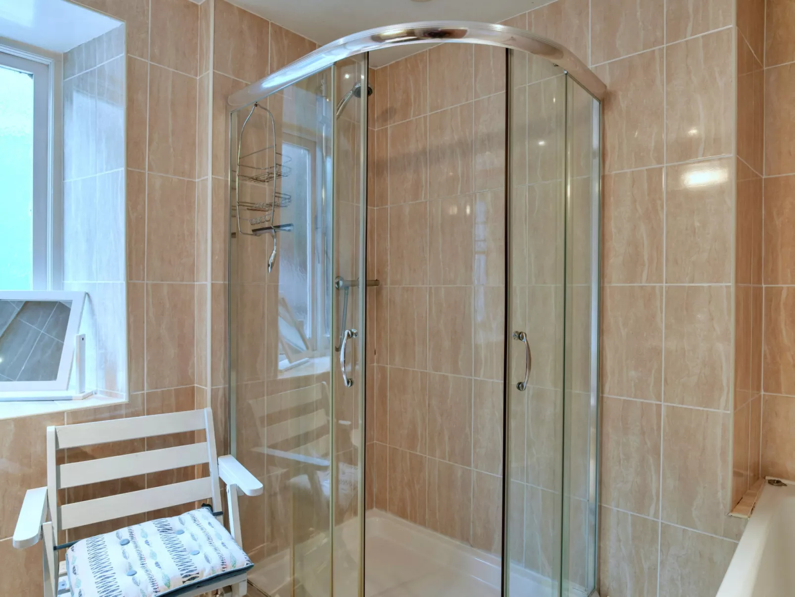 Nor Nour, Cawsand-Dedans