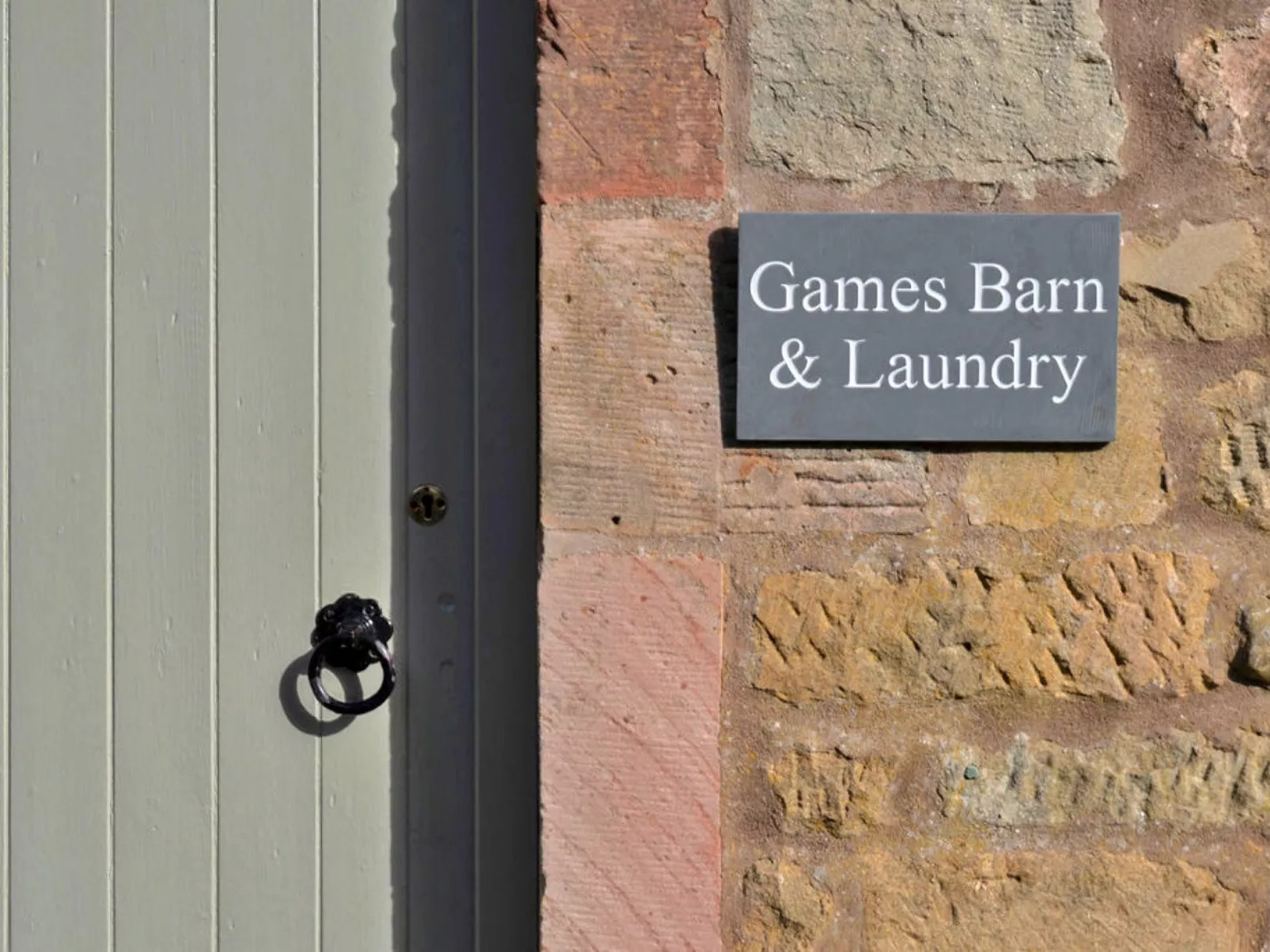 The Wheel House-Dehors