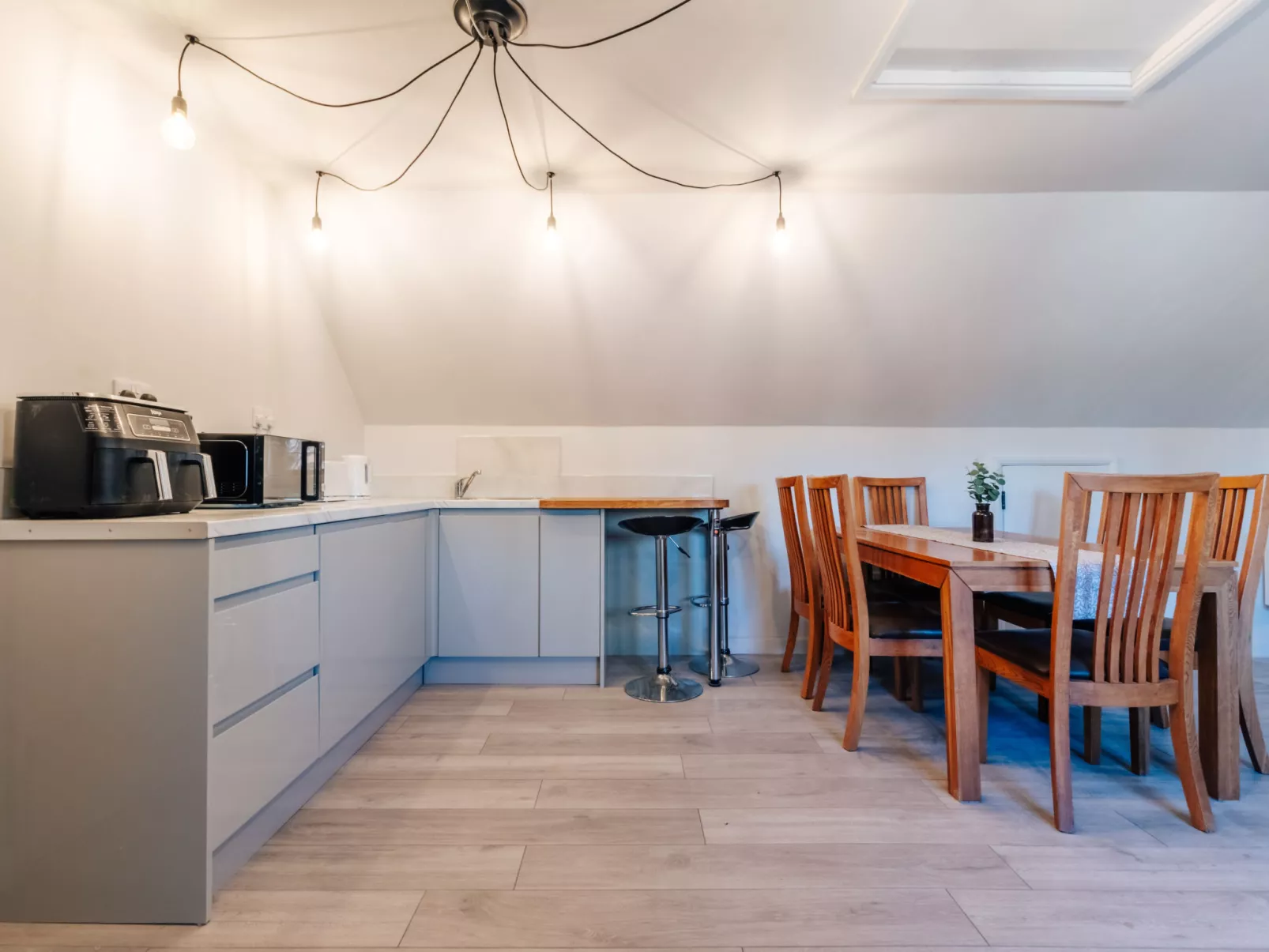 Hazel Rose Cottage-Dedans