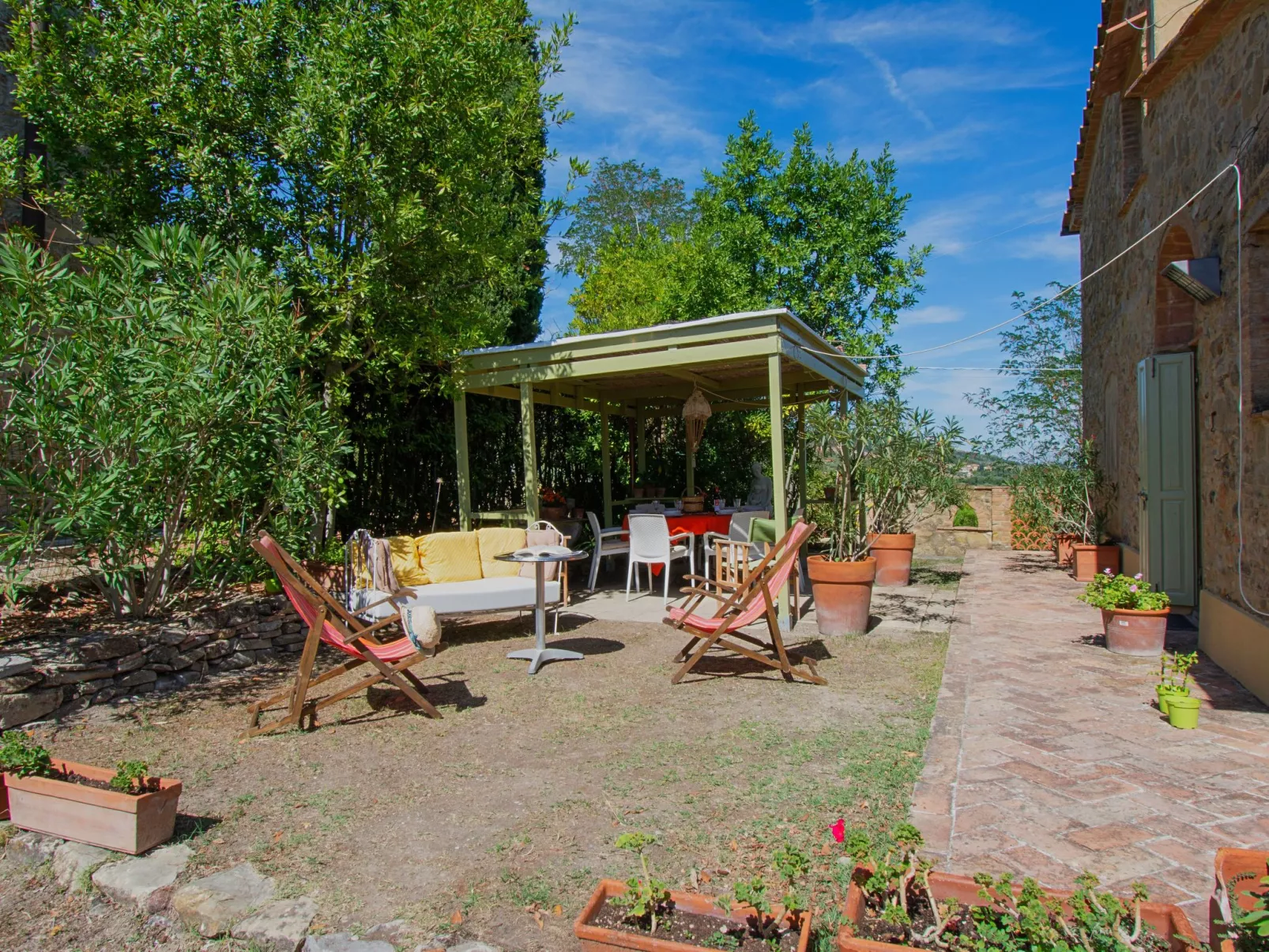 Villa Albertine-Outside