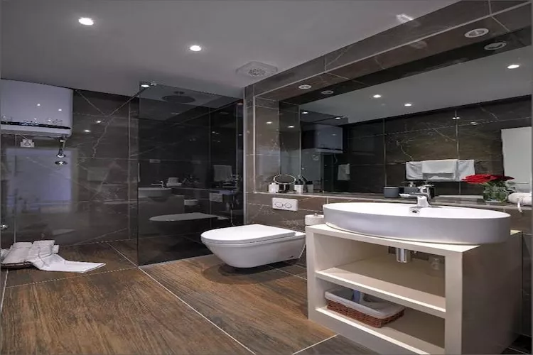 Deluxe Double Room with Double Bed and Balcony (3)-Badezimmer