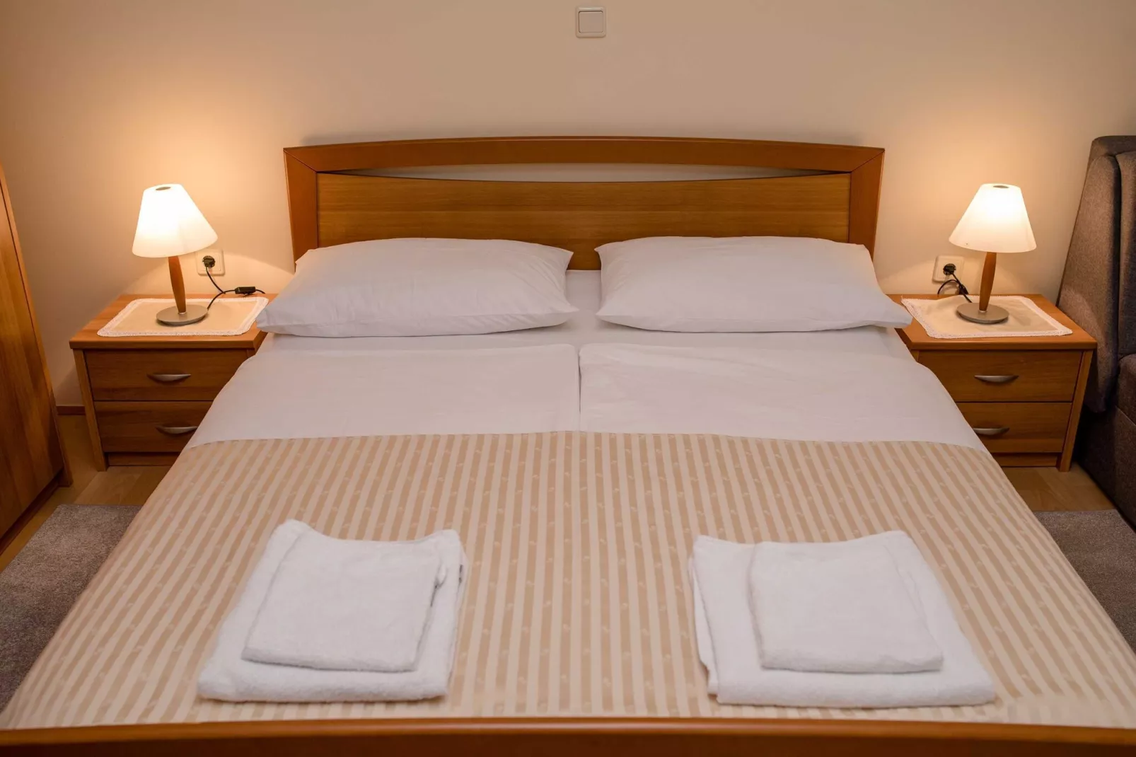 Guest House Villa Anggela - Classic Double room with Balcony and Sea View (BR1)-Indoor