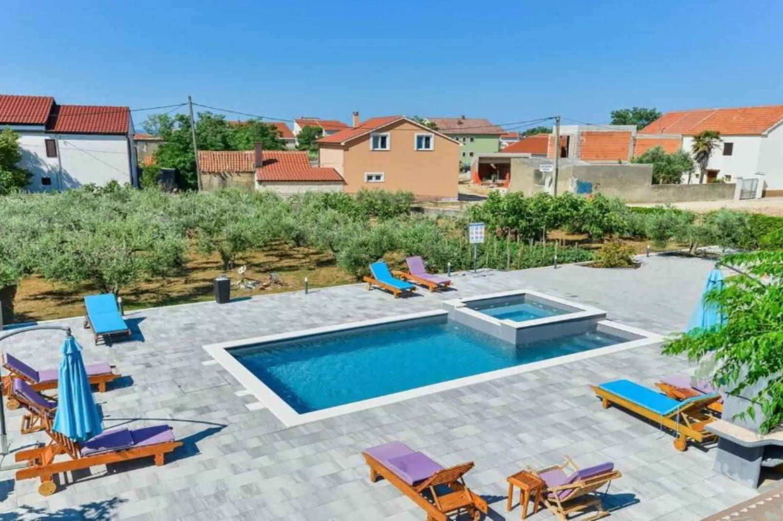 Apartments Franica with Heated Pool and Hot-Tub - Two Bedroom Apartment with Balcony-Swimming pool