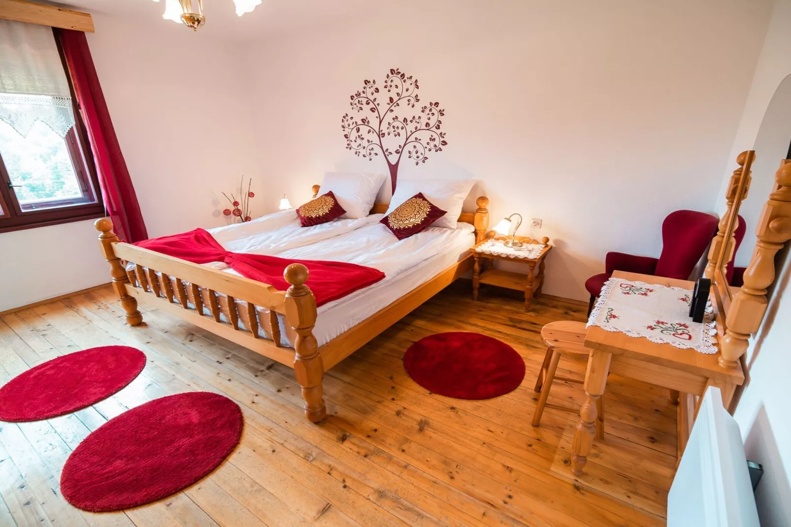 Bloomfield Retreat Country House with Sauna - Three Bedroom Country House-Schlafzimmer