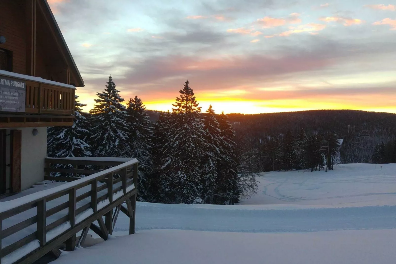 Mountain View Villa with Sauna and Hot-Tub - Three Bedroom Villa with Sauna and Hot-Tub-Im Freien