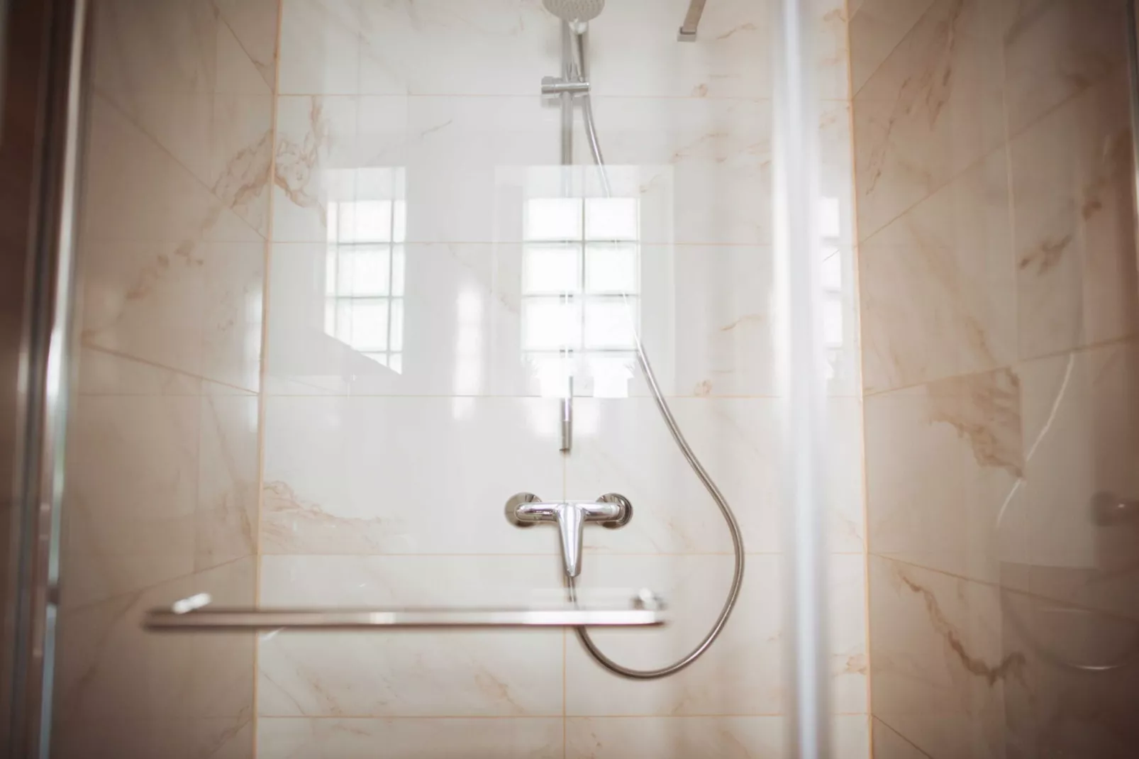 Cozy Holiday Home with Fireplace and Scenic Hills in Bistrica ob Sotli - Two Bedroom Holiday Home-Bathroom