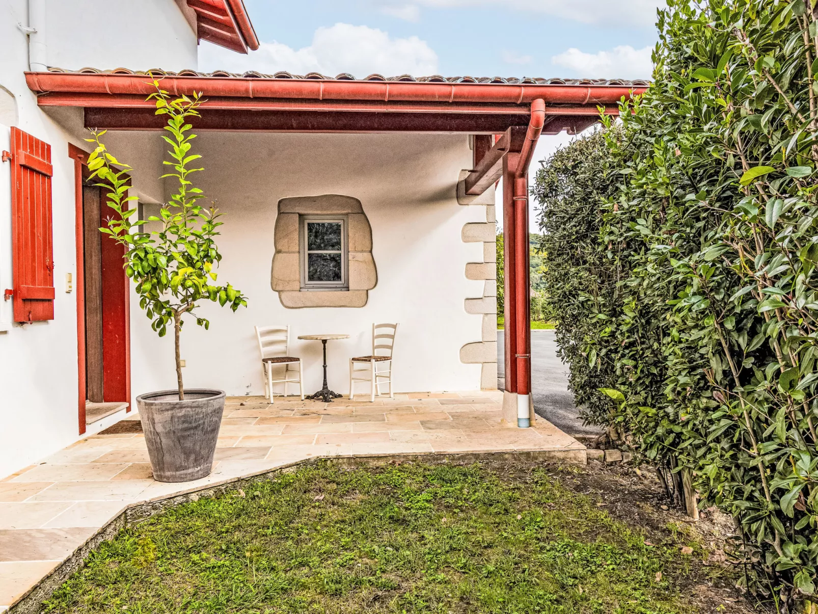 OLHAKO BIDEA-Outside