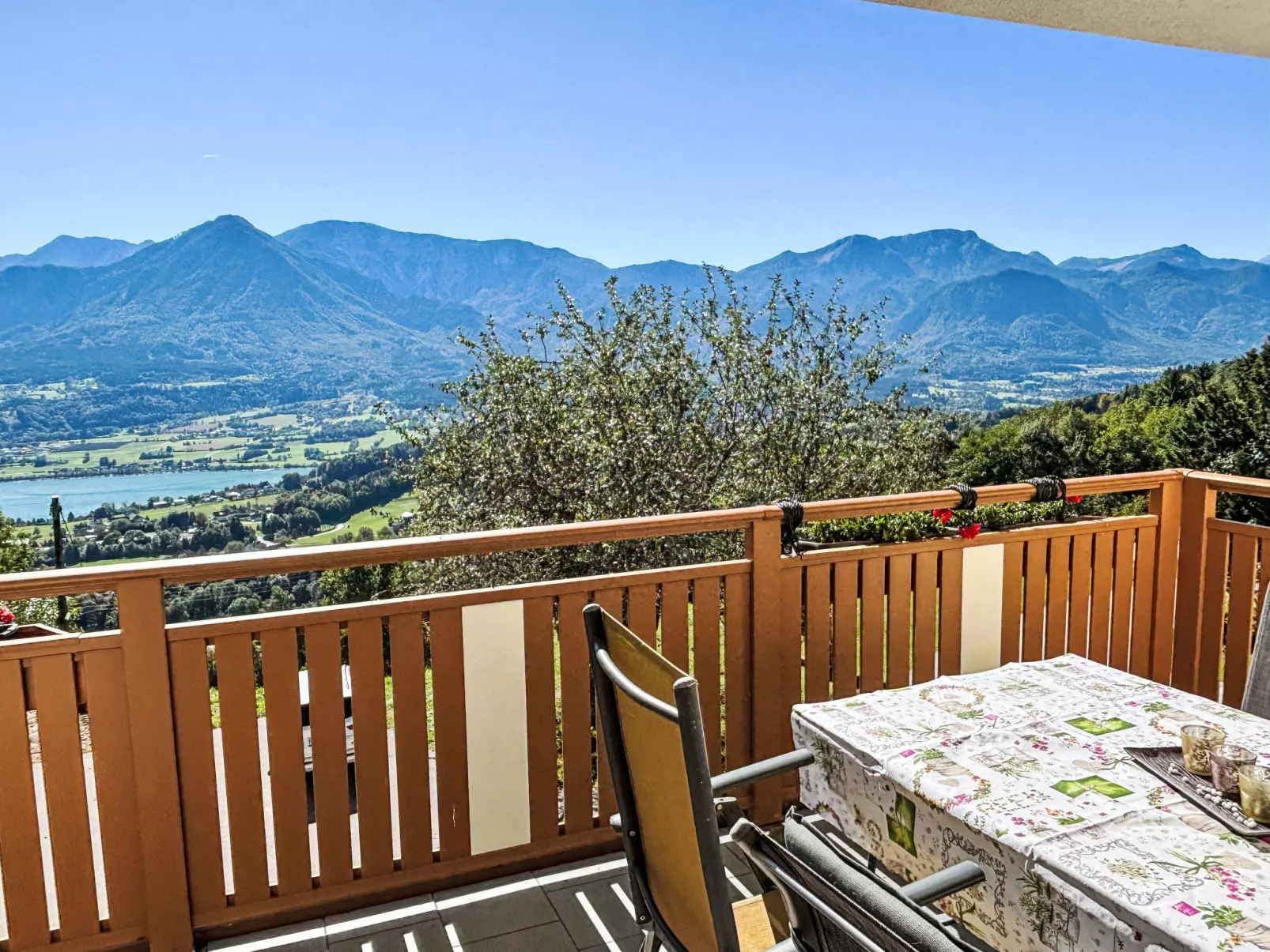 Hochstuhlblick-Outside