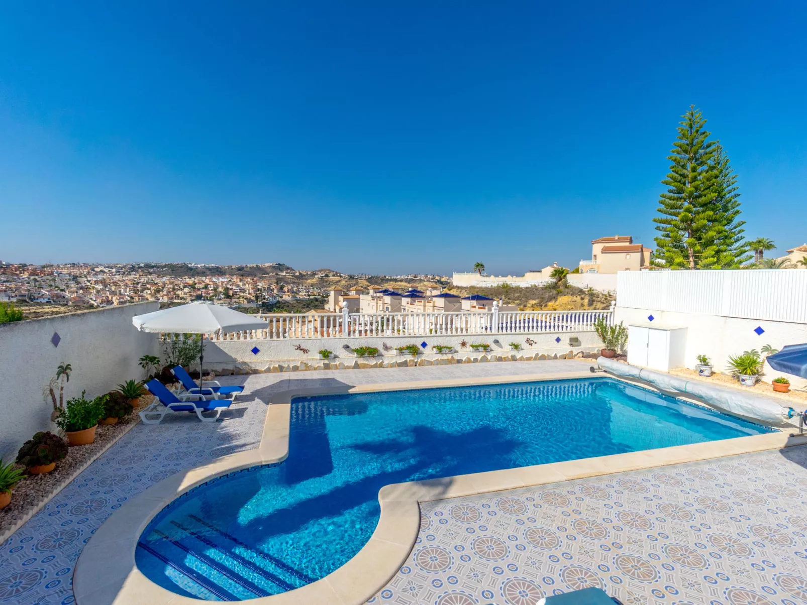 Villa Recorral-Dehors