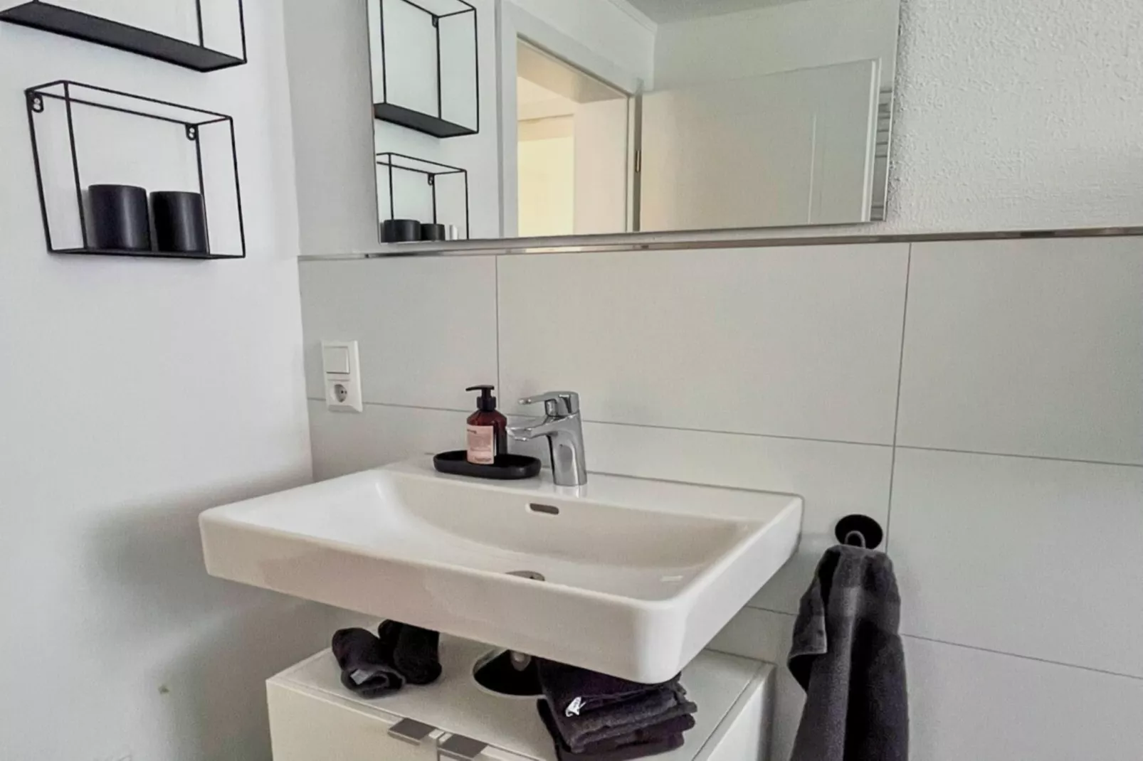 Ferienwohnung Eifelglück mit Dachterrasse-Salle de bain