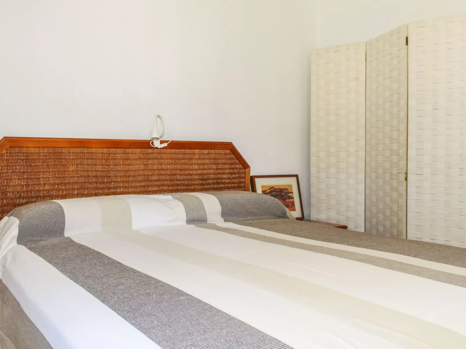 Sol Pins Tamariu-Inside