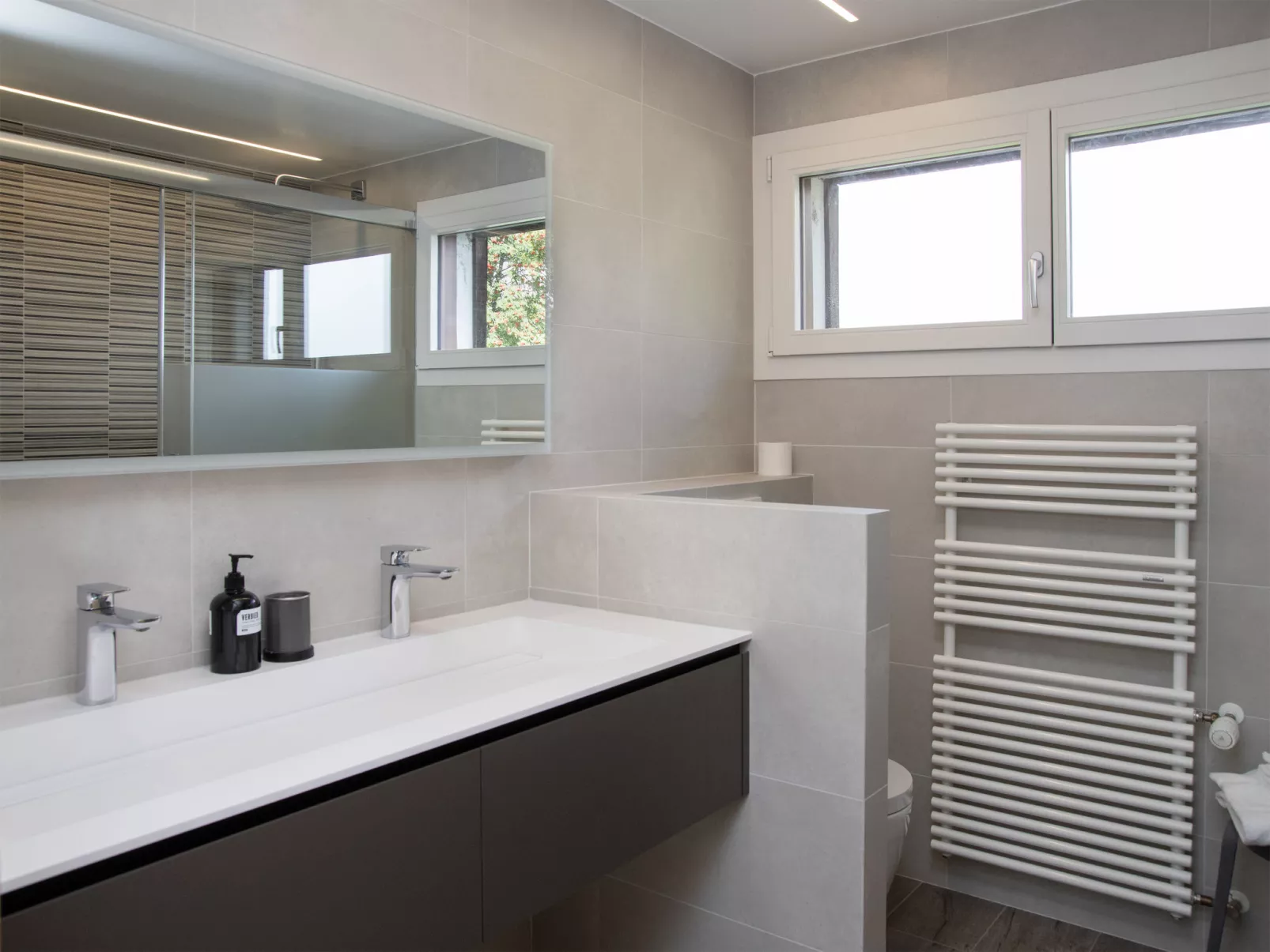 Soleil des Alpes-Inside